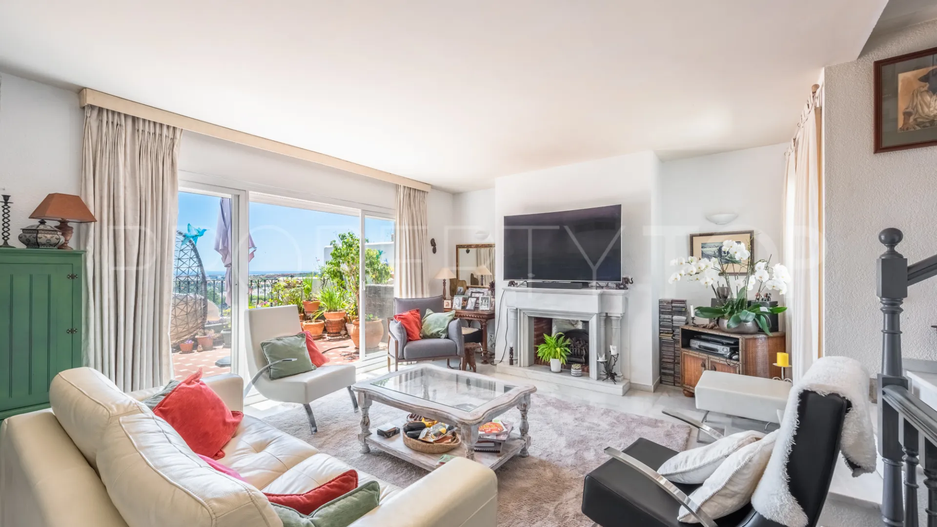 Duplex penthouse with 3 bedrooms for sale in Club Sierra