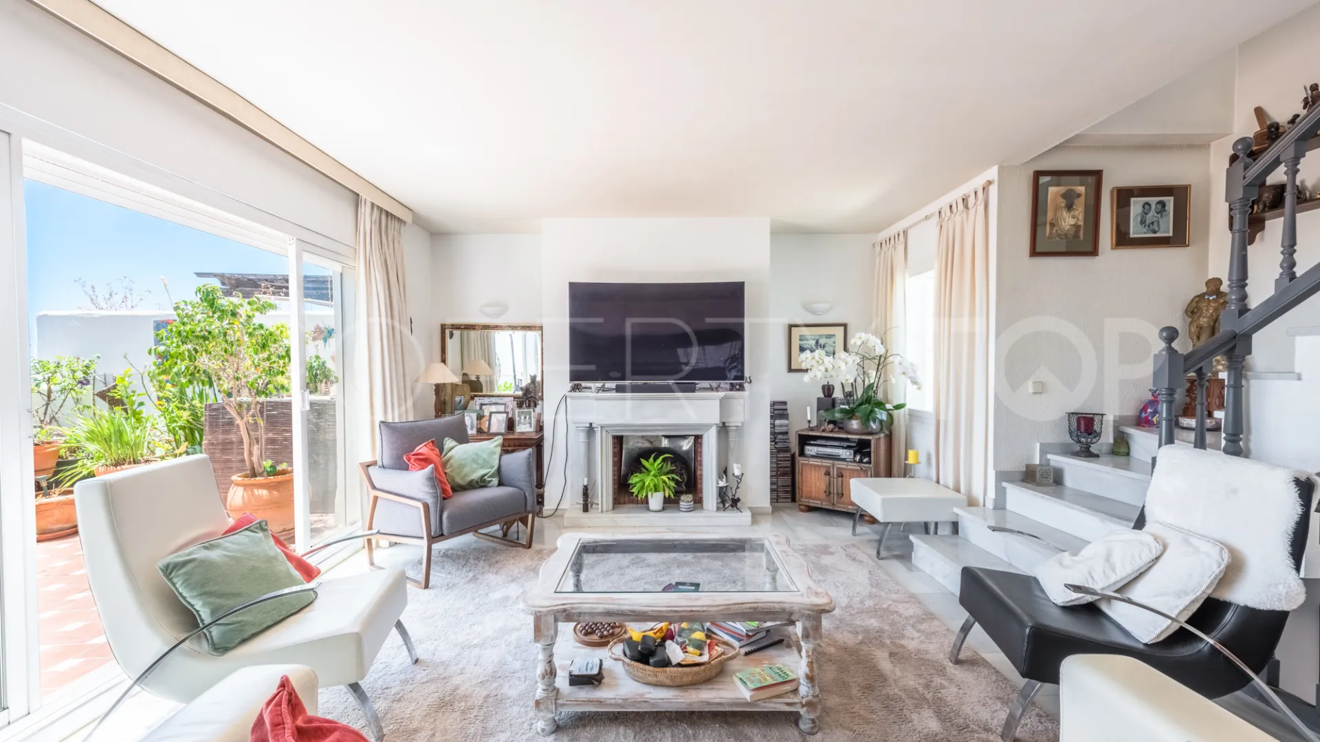 Duplex penthouse with 3 bedrooms for sale in Club Sierra