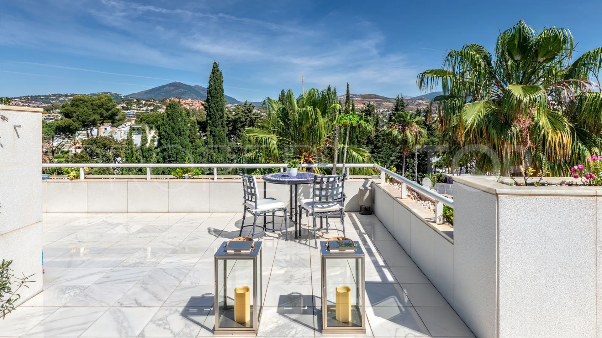 Buy duplex penthouse in Los Granados Golf with 4 bedrooms