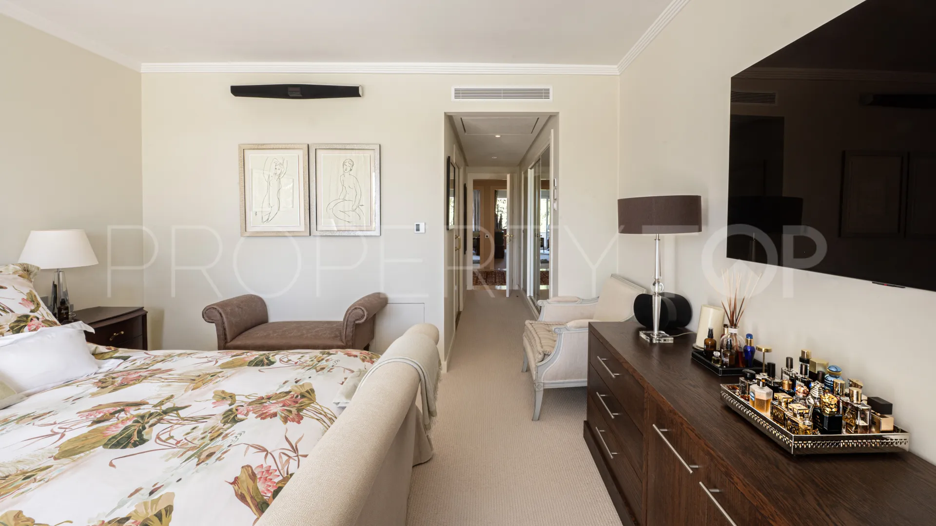 Buy duplex penthouse in Los Granados Golf with 4 bedrooms
