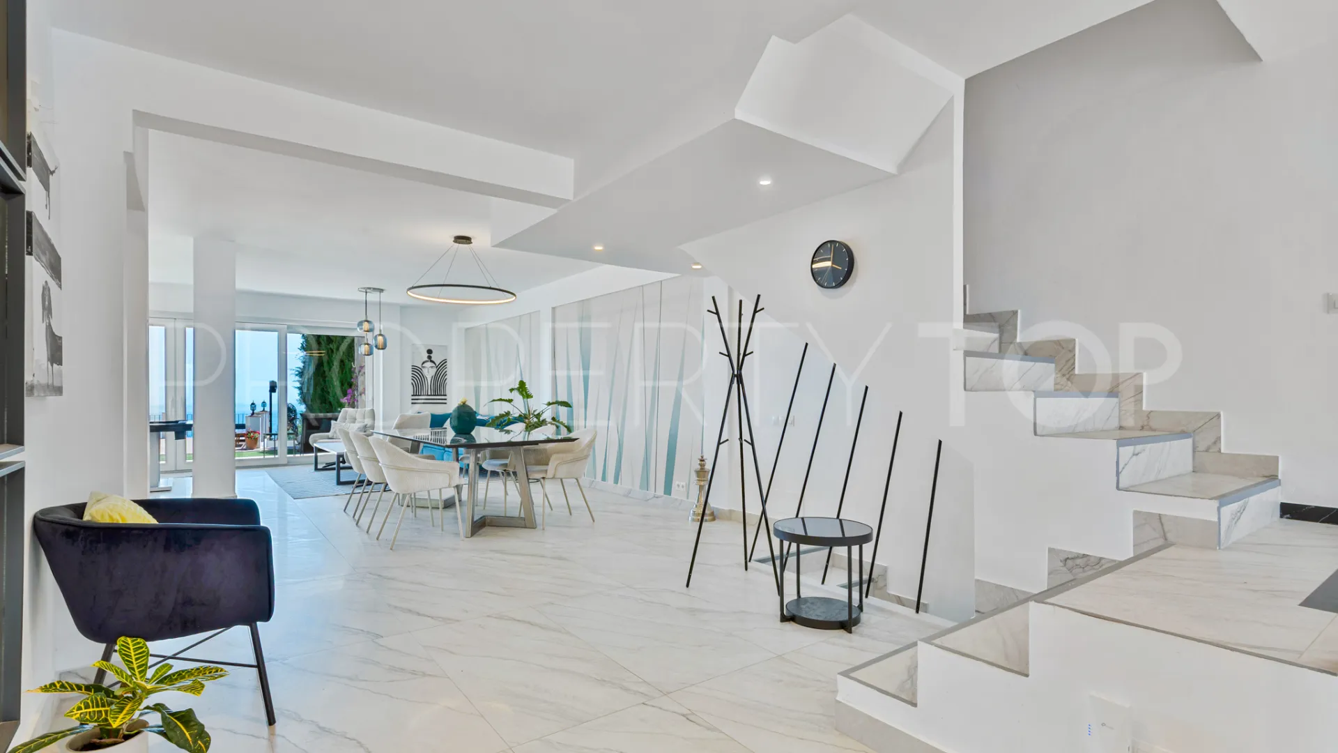 For sale semi detached villa in Palo Alto