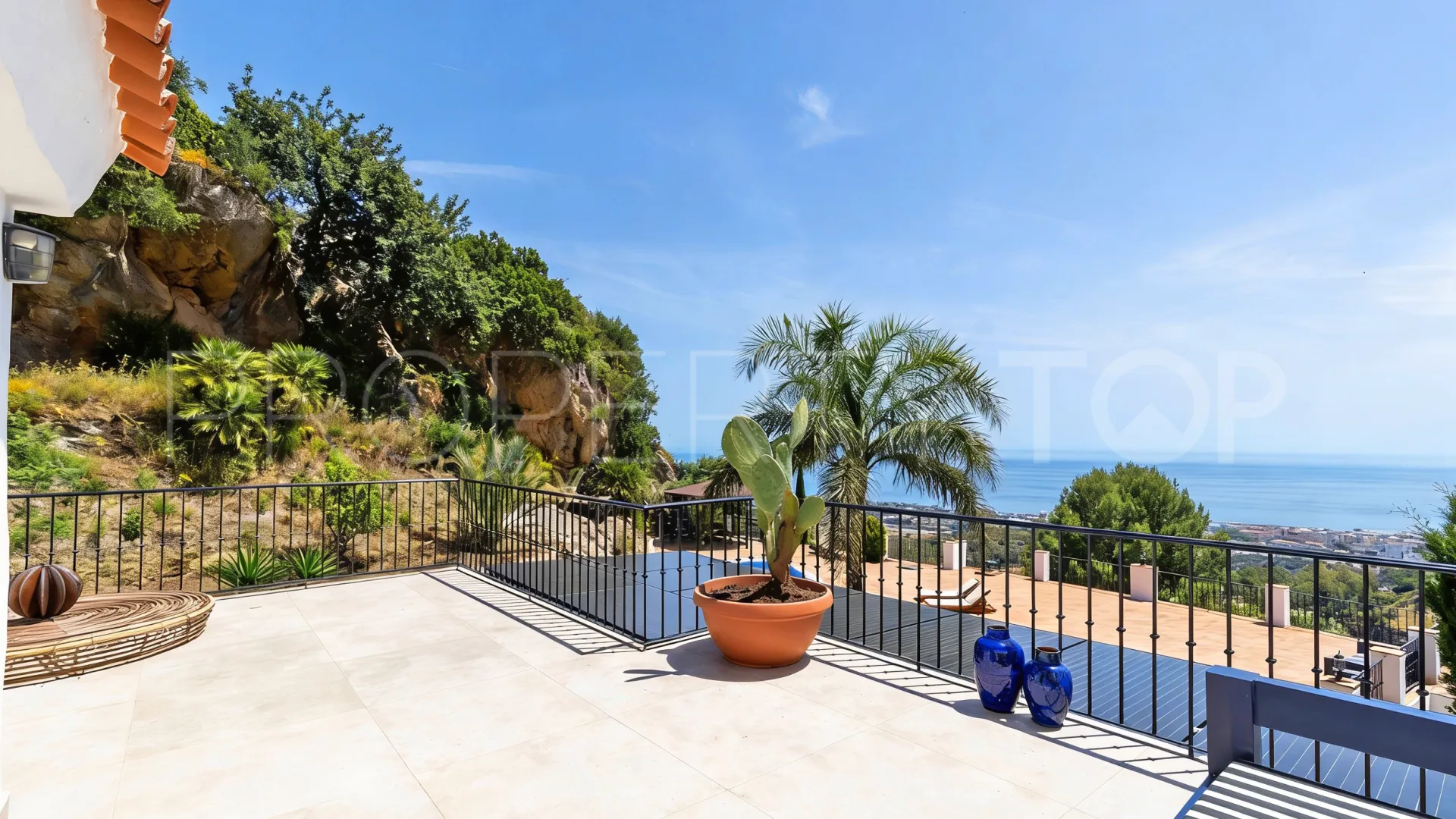 For sale semi detached villa in Palo Alto