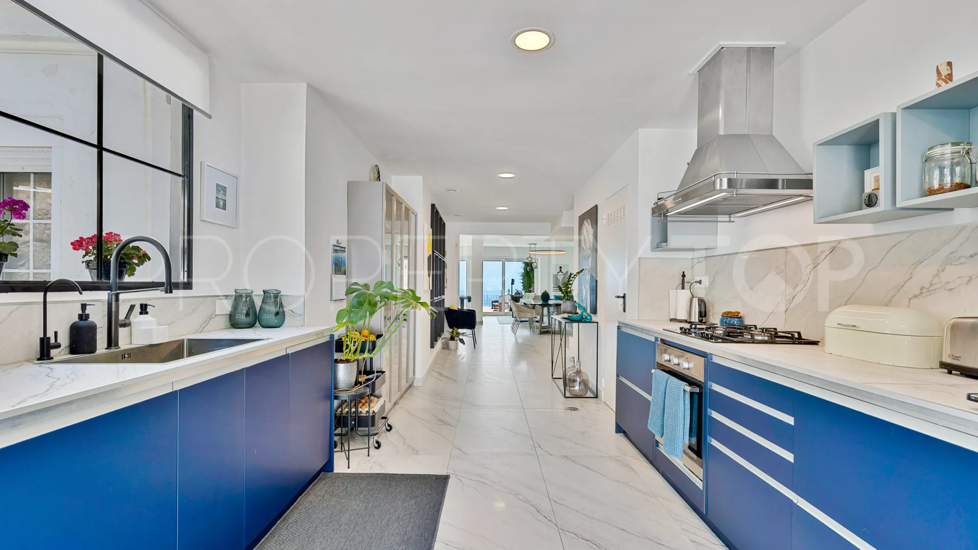 For sale semi detached villa in Palo Alto