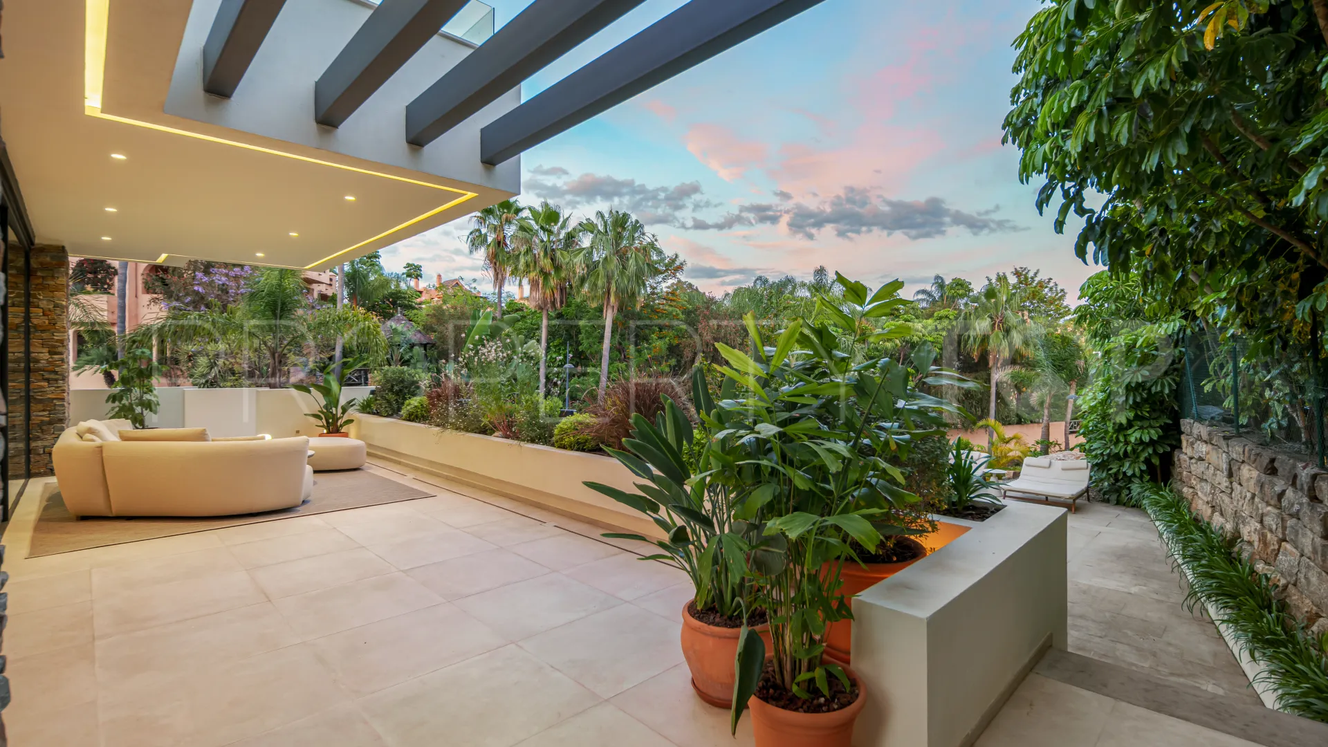 El Campanario, villa en venta con 4 dormitorios