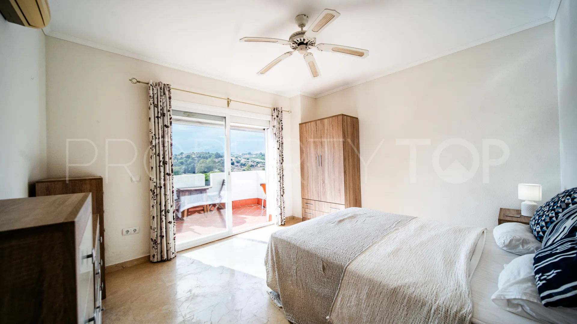 Club Sierra, duplex en venta con 3 dormitorios