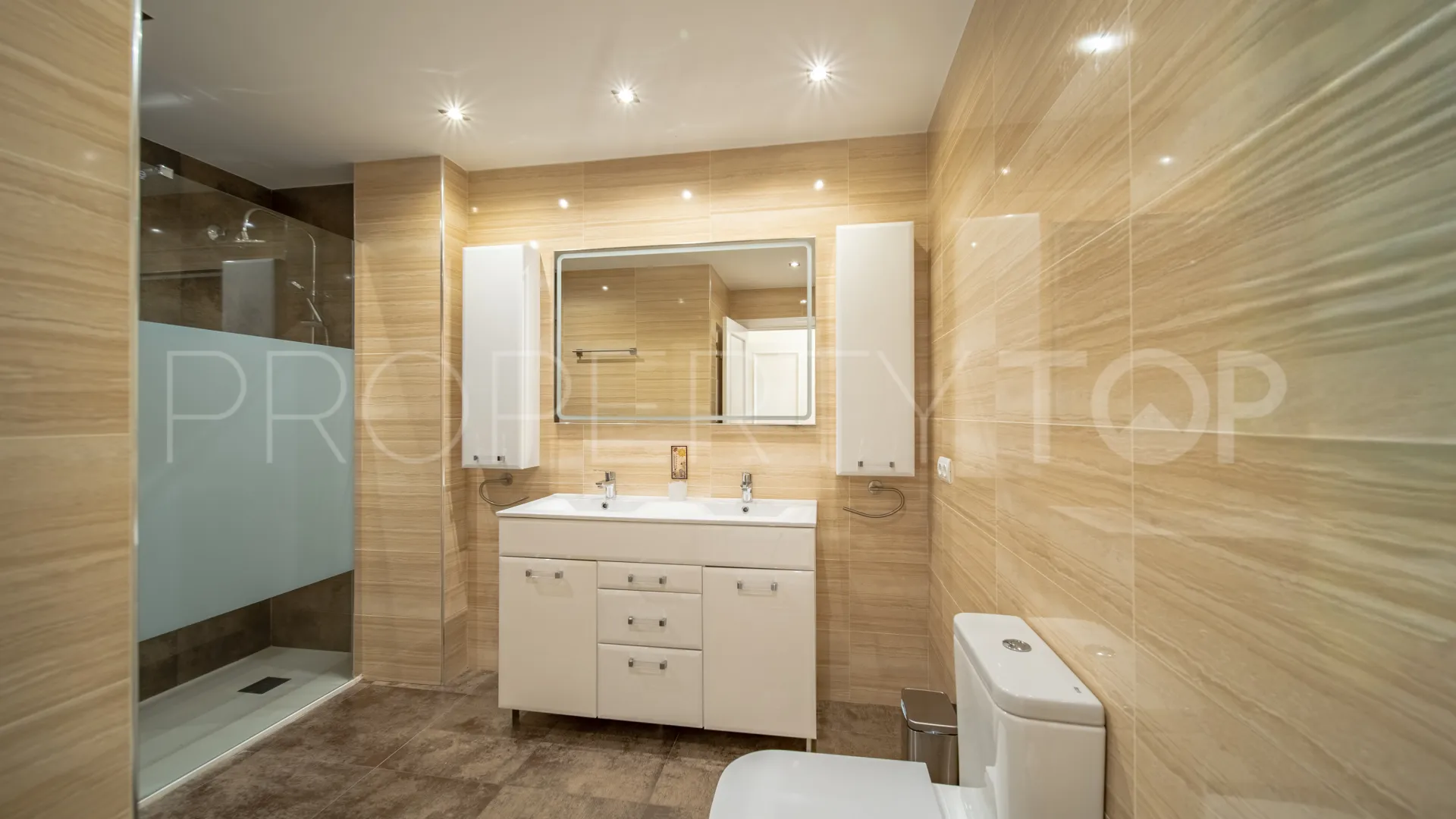 Club Sierra, duplex en venta con 3 dormitorios