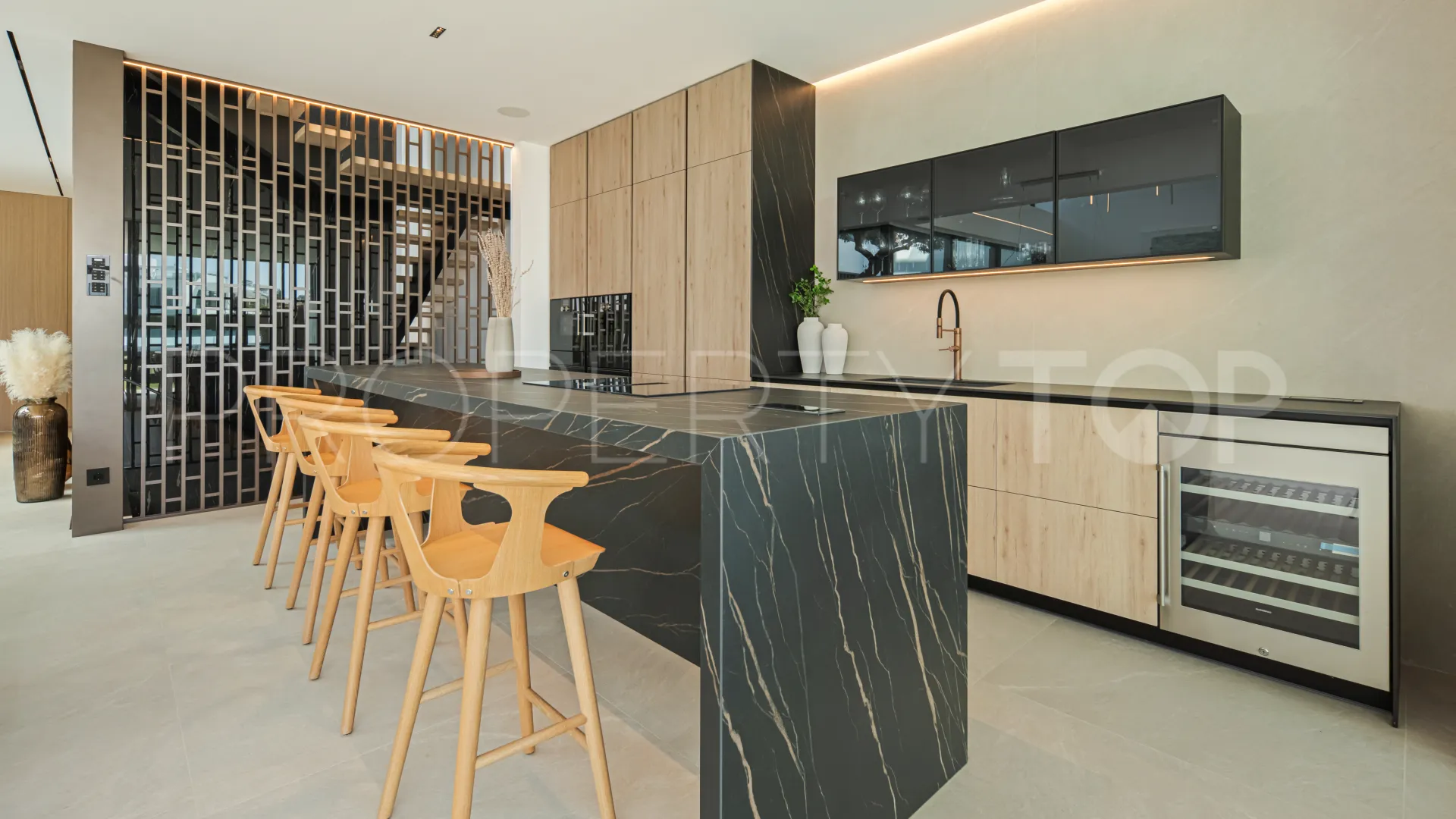 Se vende villa en Golden Mile con 3 dormitorios