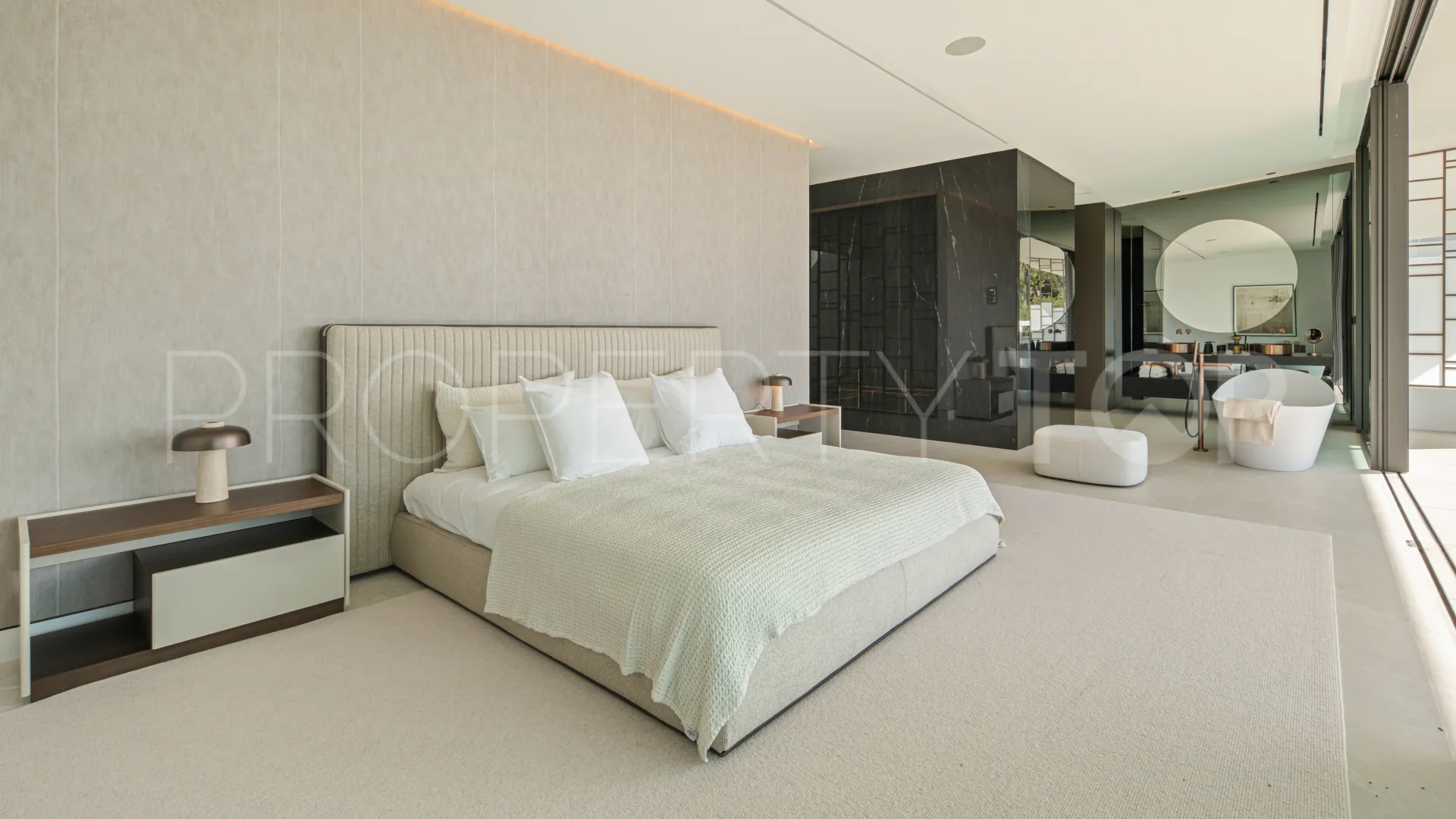 Se vende villa en Golden Mile con 3 dormitorios