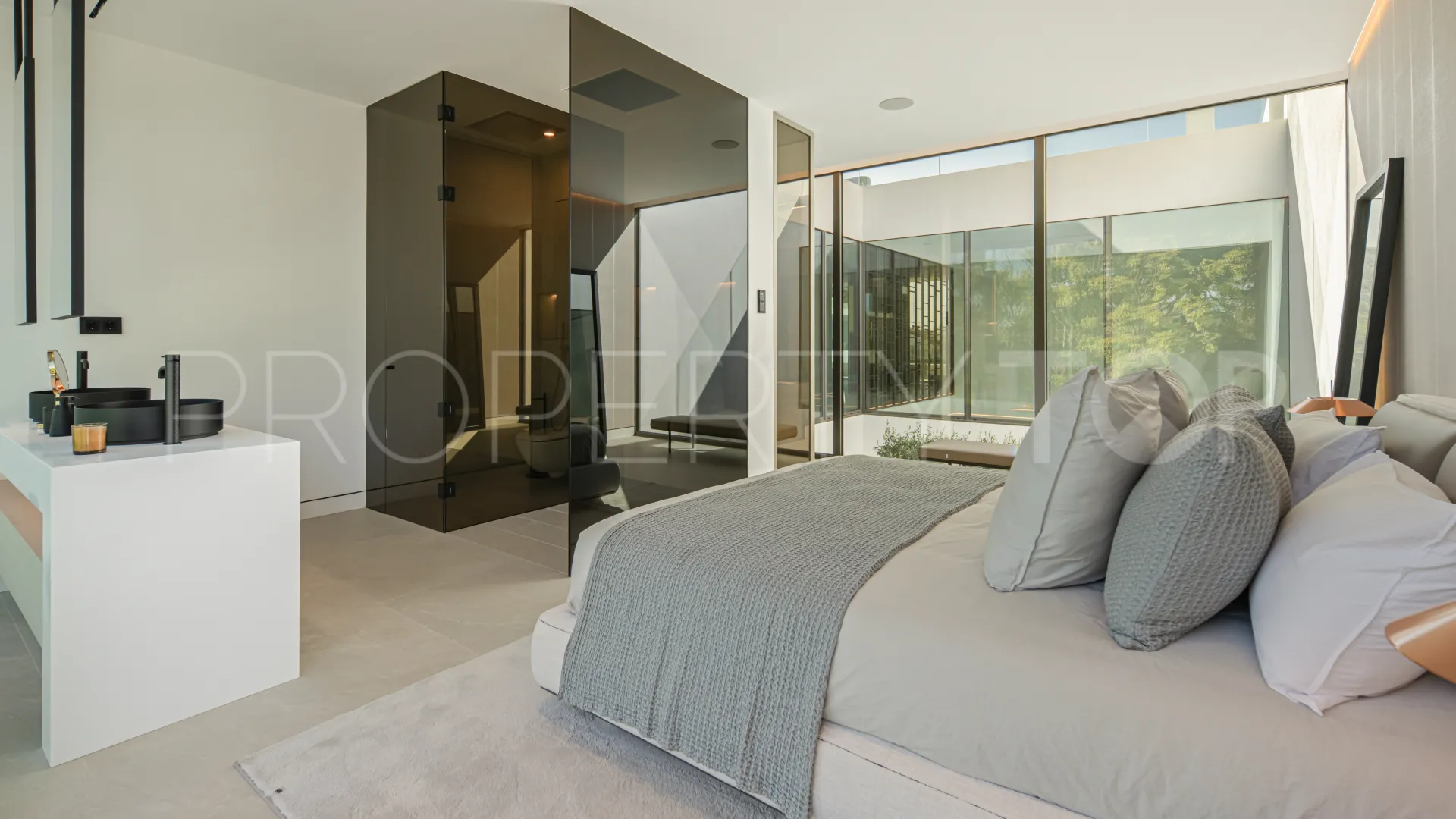 Se vende villa en Golden Mile con 3 dormitorios