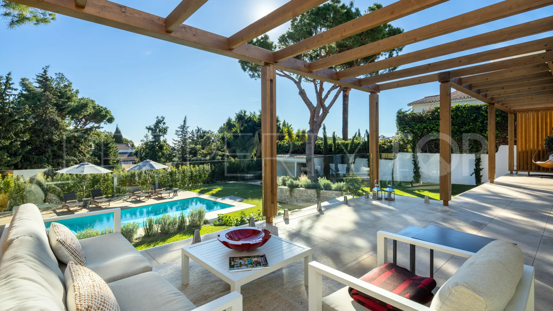 Las Chapas, villa en venta de 5 dormitorios
