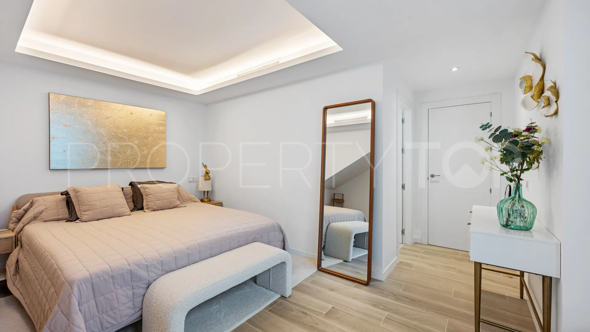 Villa en venta de 5 dormitorios en El Campanario