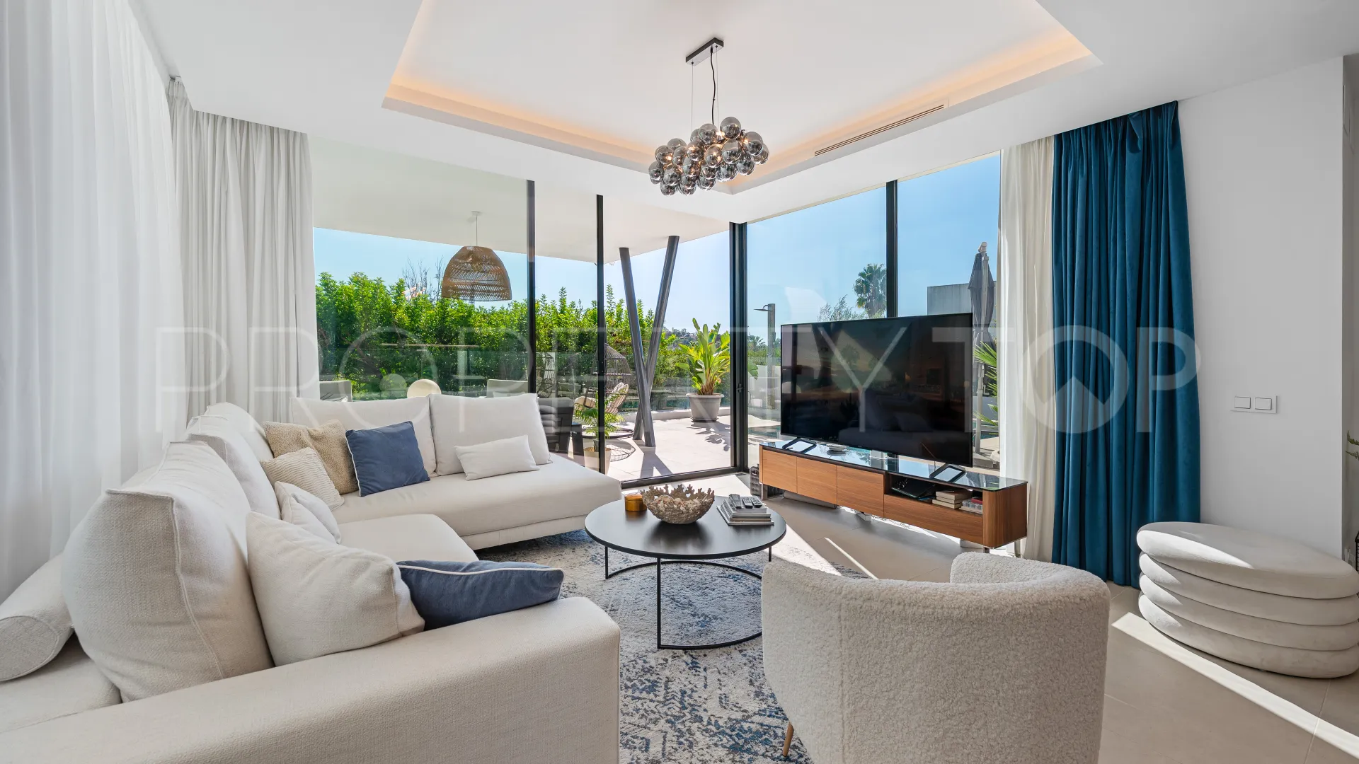 Villa en venta de 5 dormitorios en El Campanario