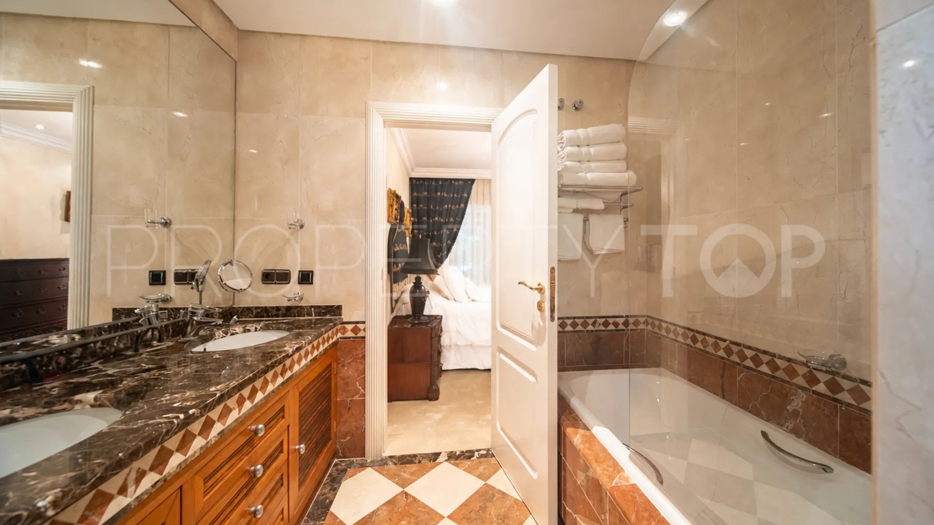 3 bedrooms Lagos de Sierra Blanca apartment for sale