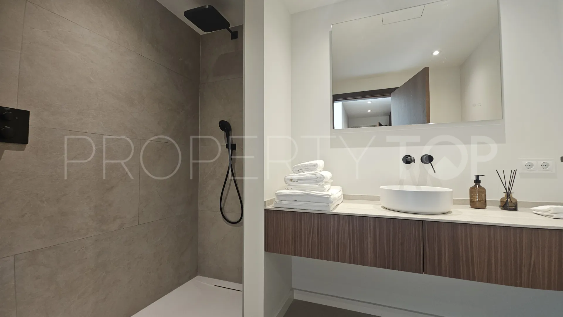 Villa en venta en Monte Mayor de 5 dormitorios
