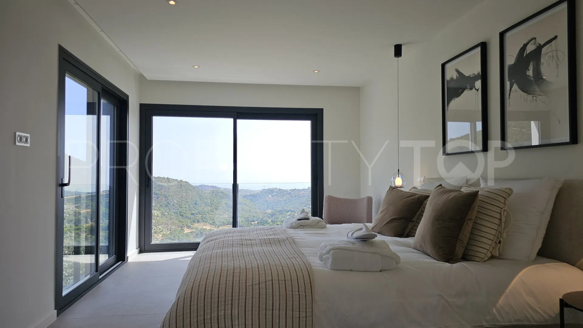 Villa en venta en Monte Mayor de 5 dormitorios