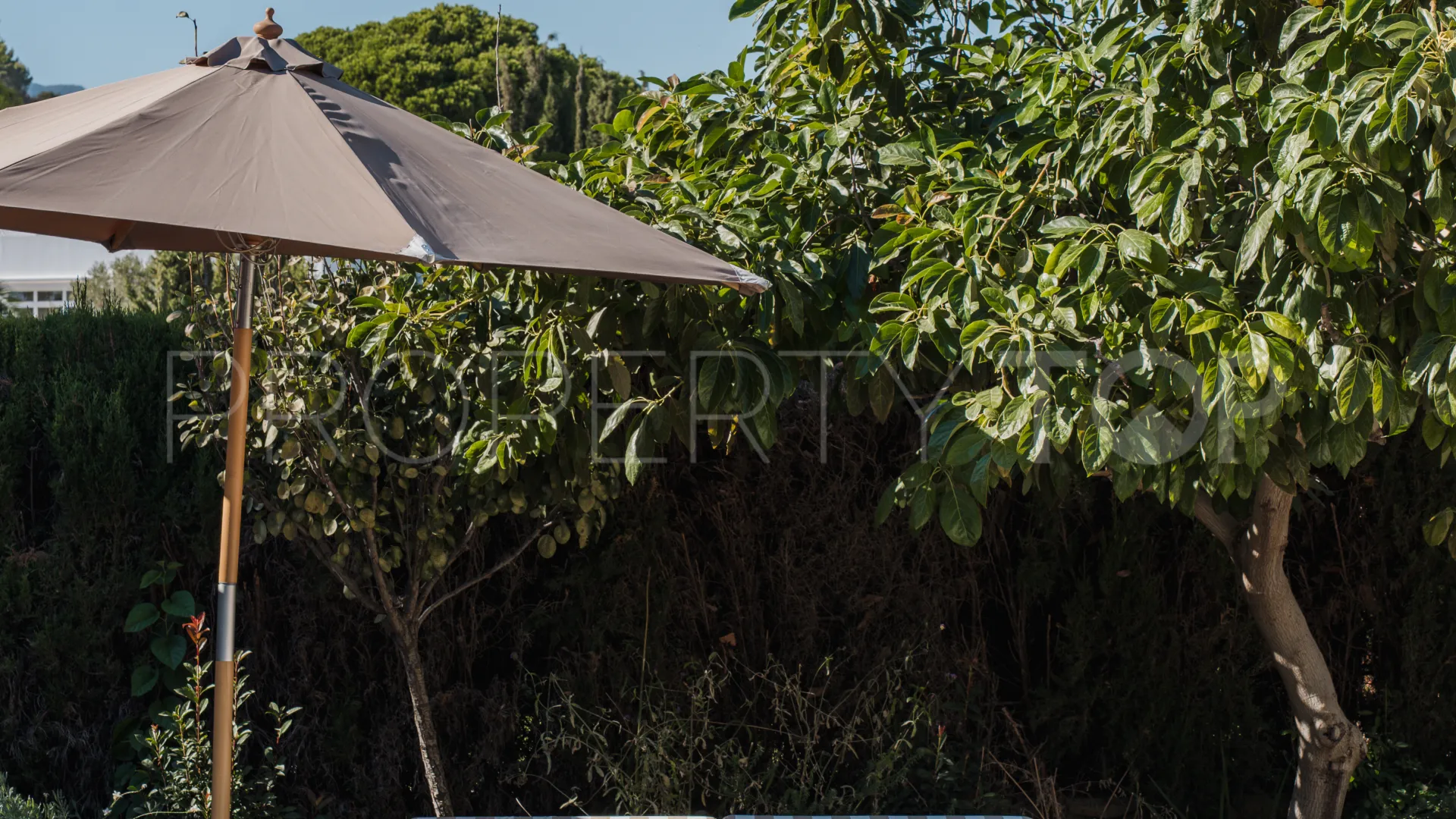 Nueva Andalucia villa for sale