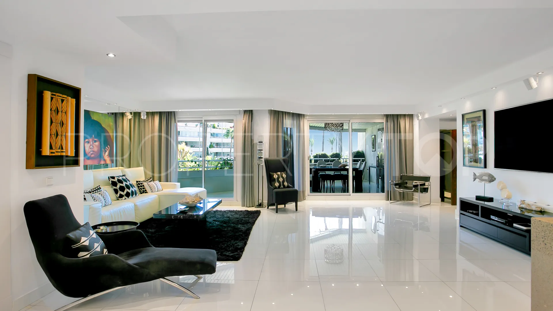 For sale apartment in Playa Esmeralda with 4 bedrooms