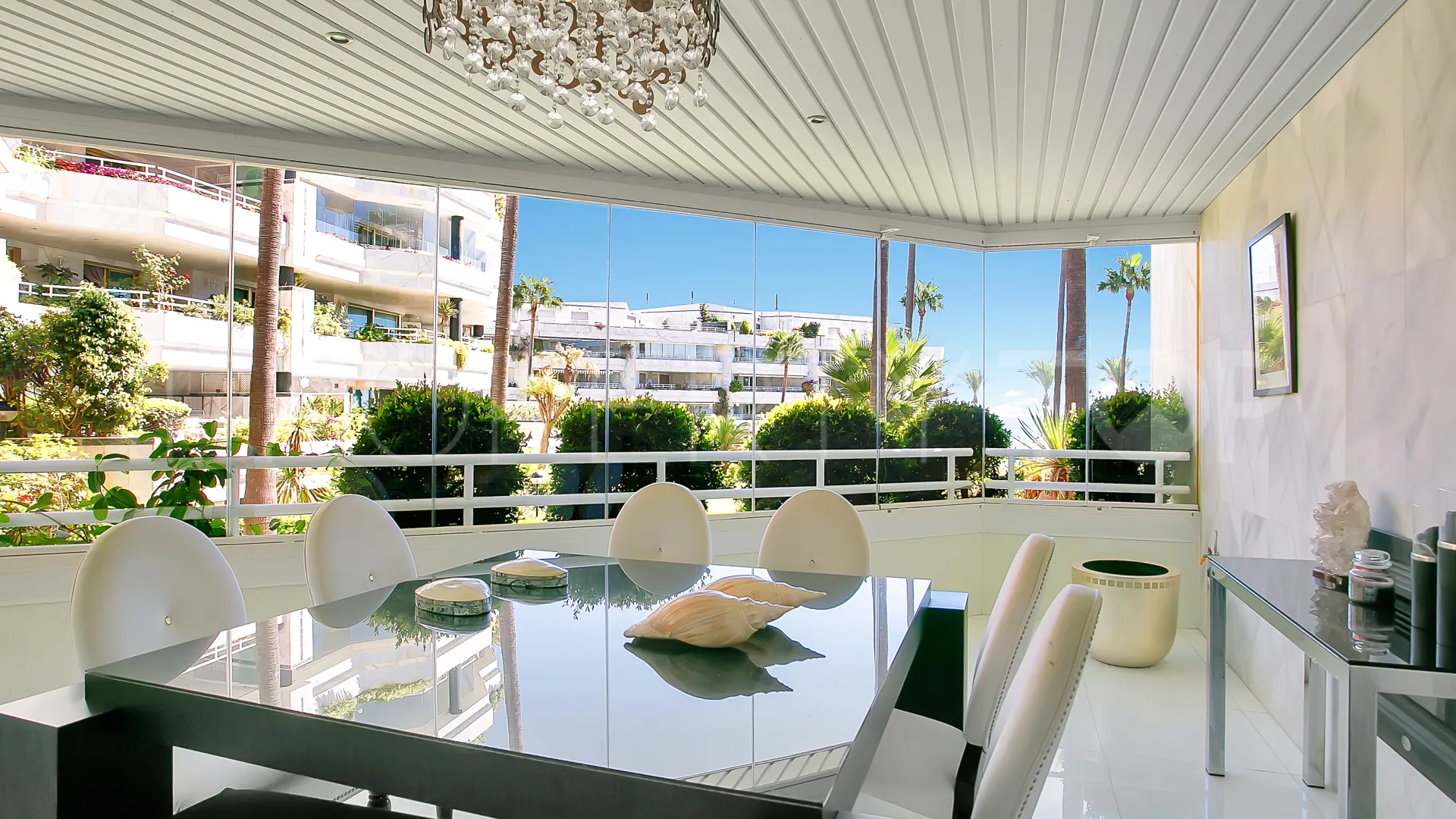 For sale apartment in Playa Esmeralda with 4 bedrooms