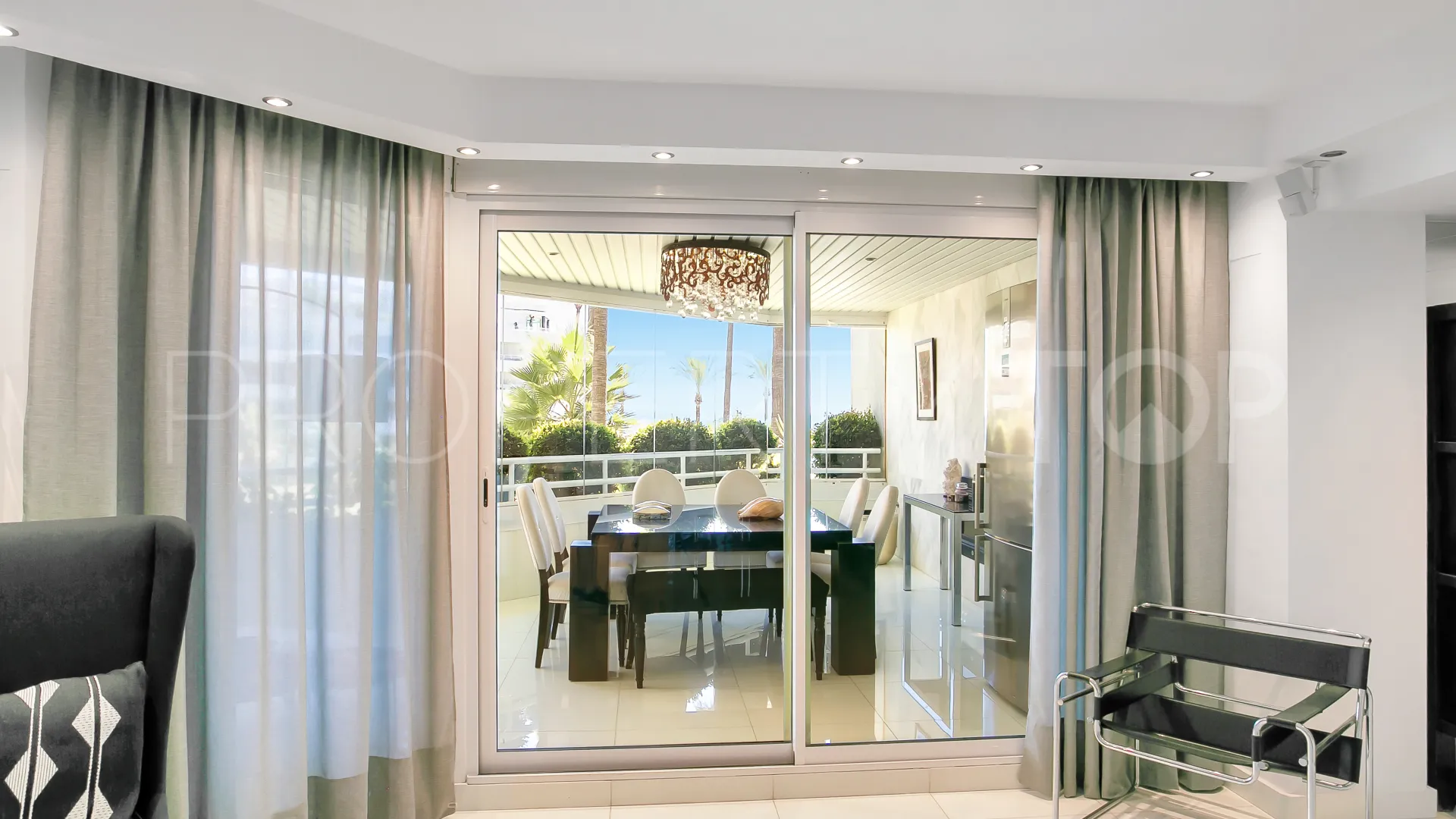For sale apartment in Playa Esmeralda with 4 bedrooms
