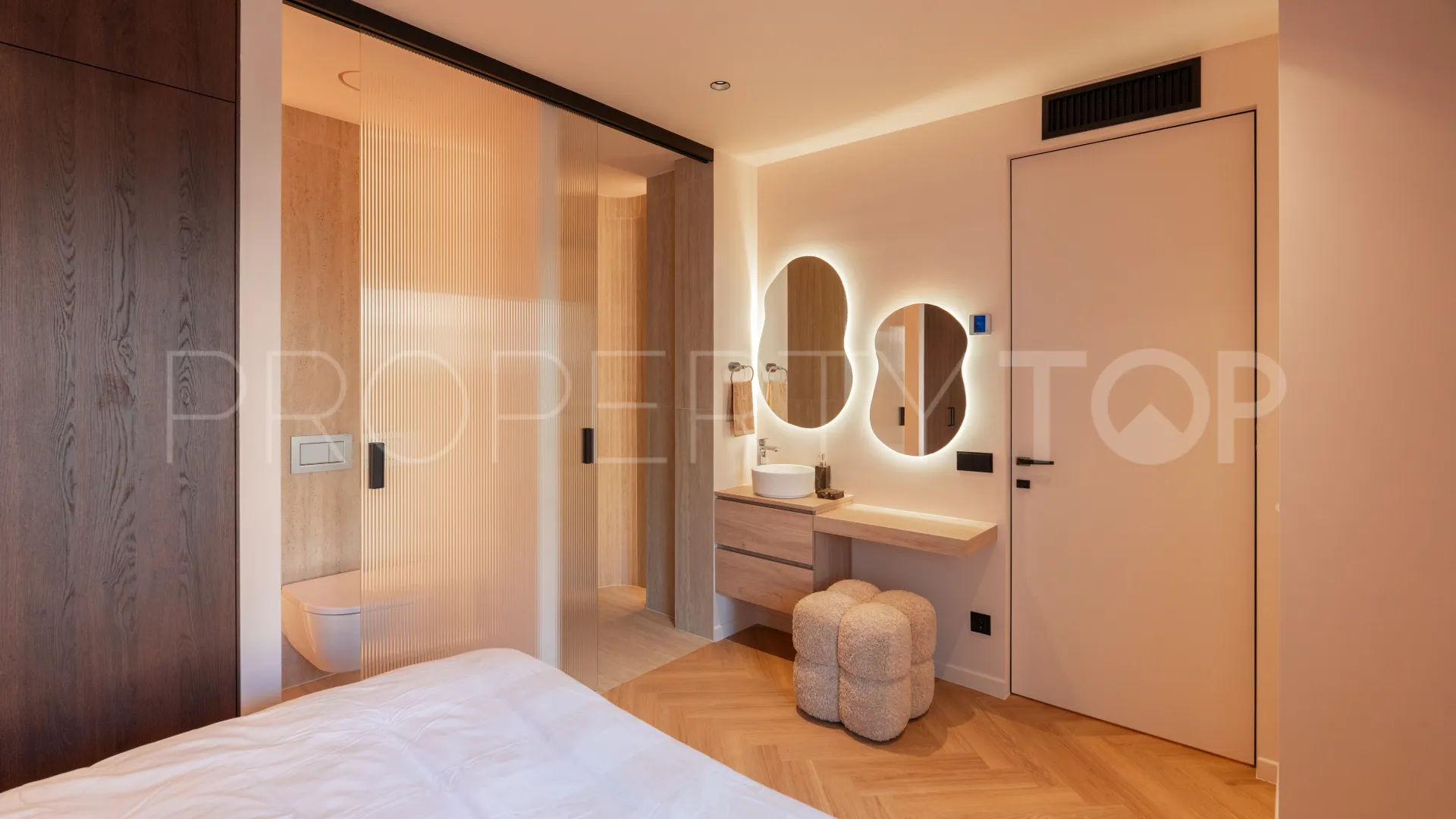 Apartamento planta baja a la venta con 3 dormitorios en Costalita