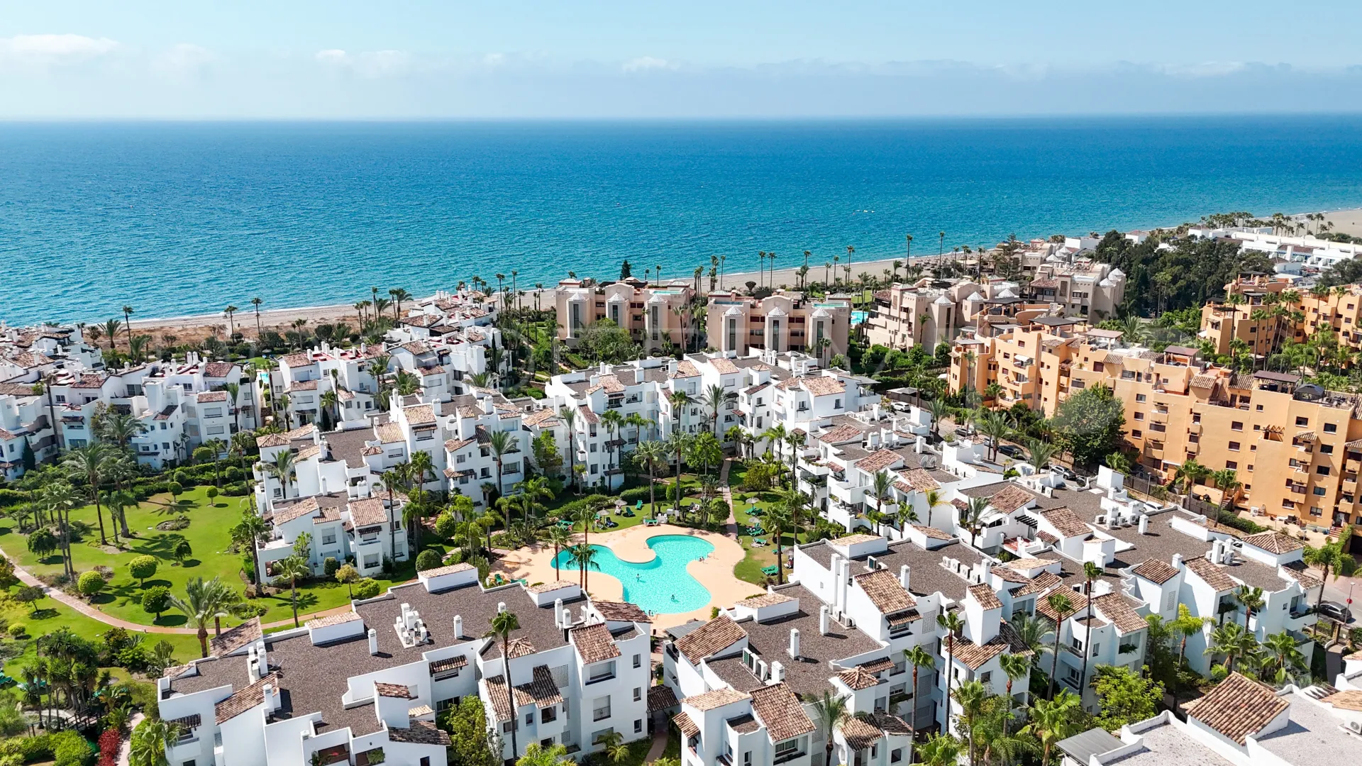 Apartamento planta baja a la venta con 3 dormitorios en Costalita