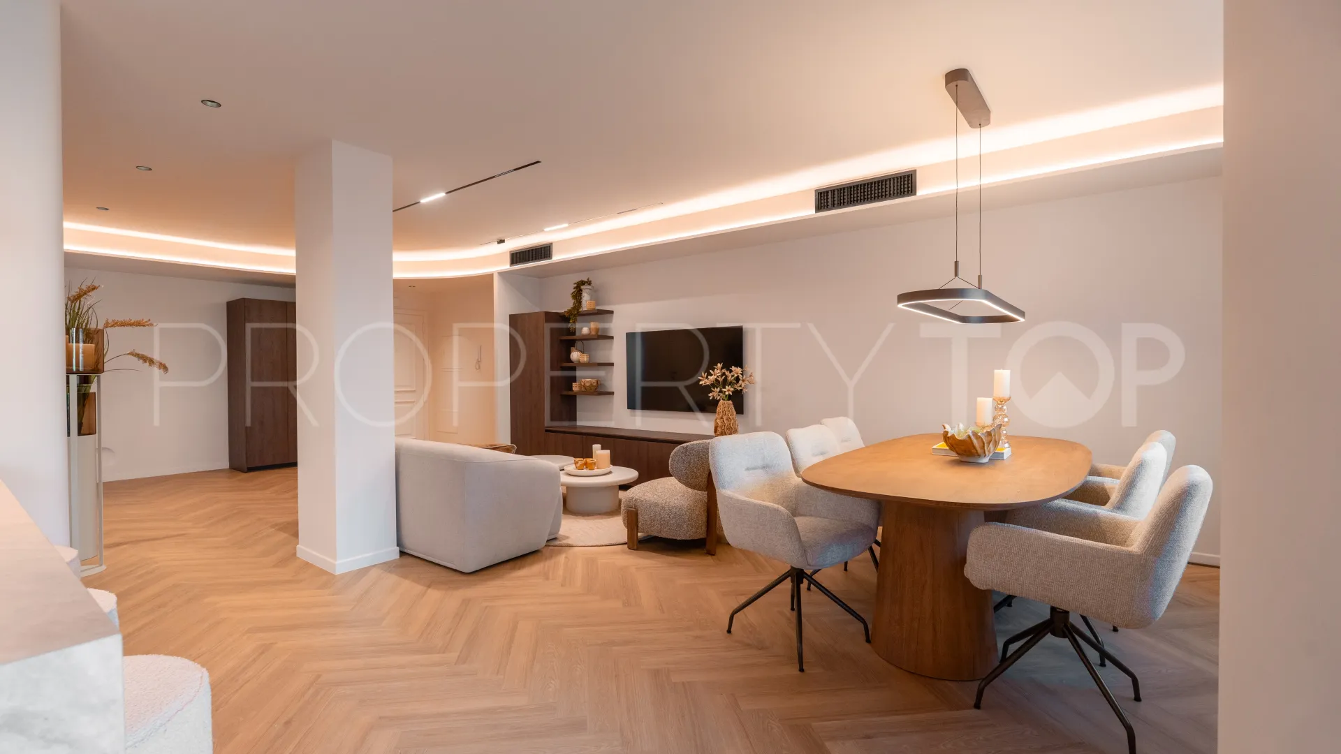 Apartamento planta baja a la venta con 3 dormitorios en Costalita