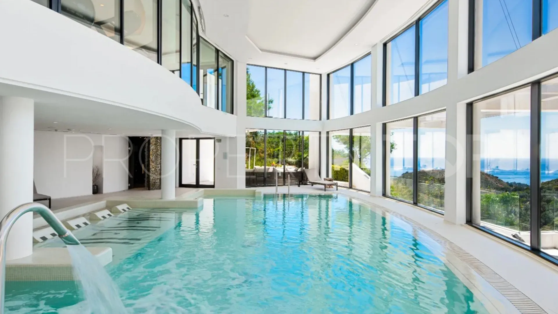 Comprar apartamento planta baja en Palo Alto con 3 dormitorios