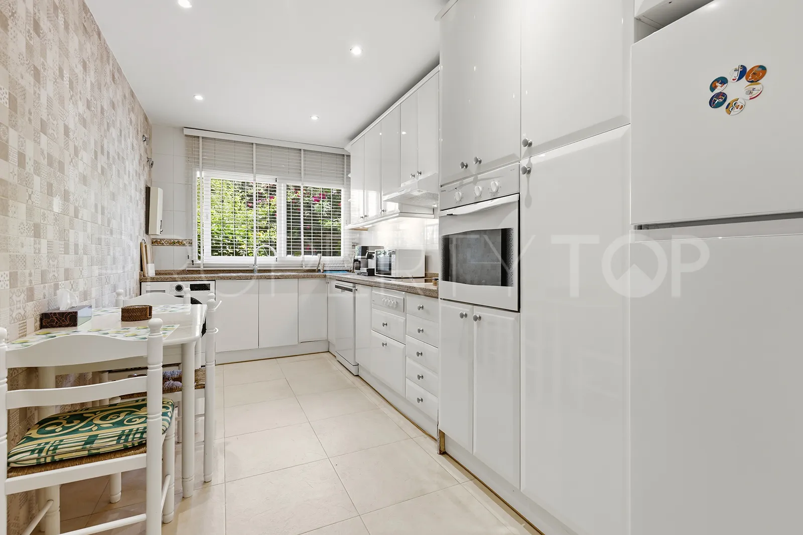 For sale apartment in Park Beach with 2 bedrooms