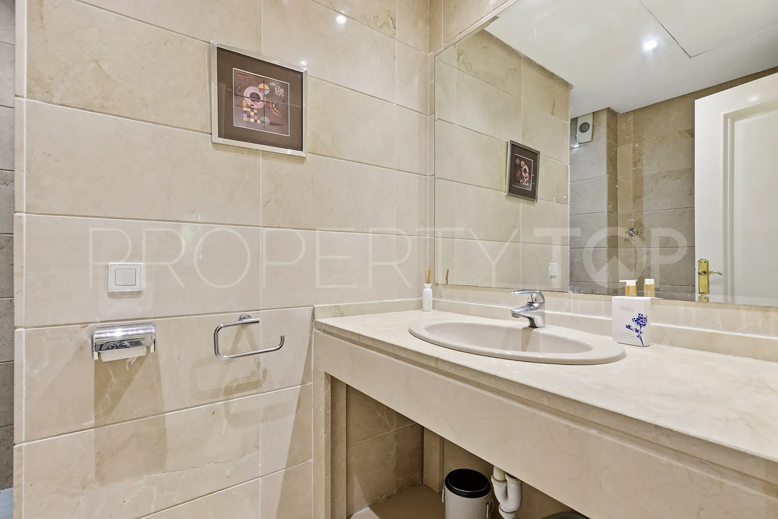 For sale apartment in Park Beach with 2 bedrooms