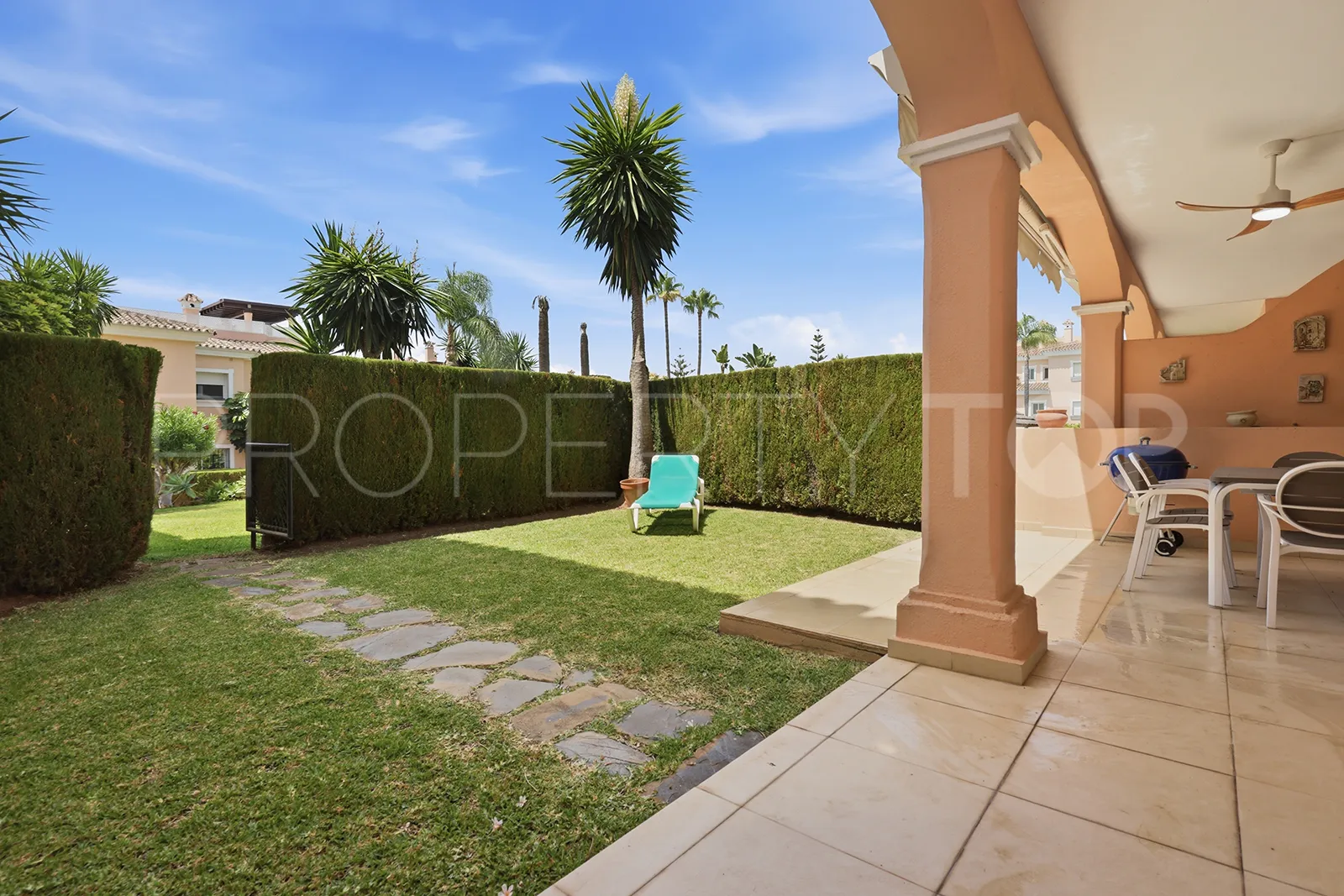 For sale apartment in Park Beach with 2 bedrooms
