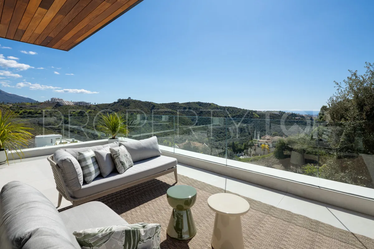 For sale villa with 6 bedrooms in Lomas de La Quinta