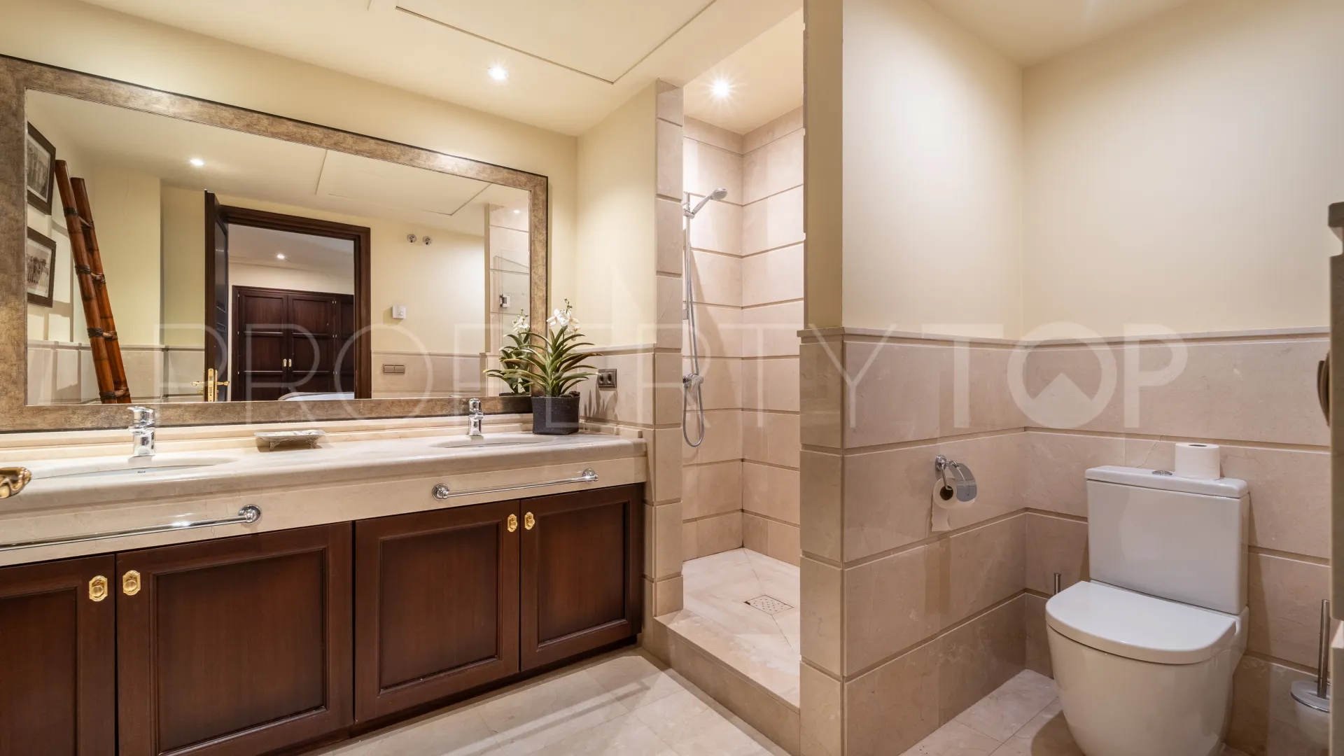 Villa en venta en Balcones de Sierra Blanca