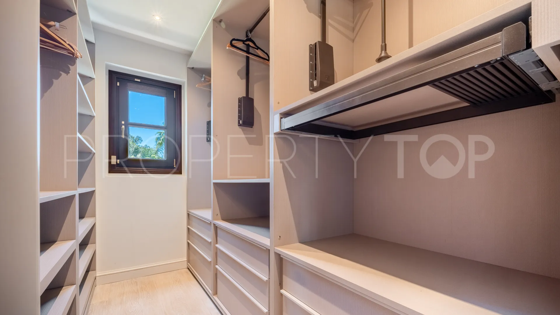 Villa en venta en Balcones de Sierra Blanca