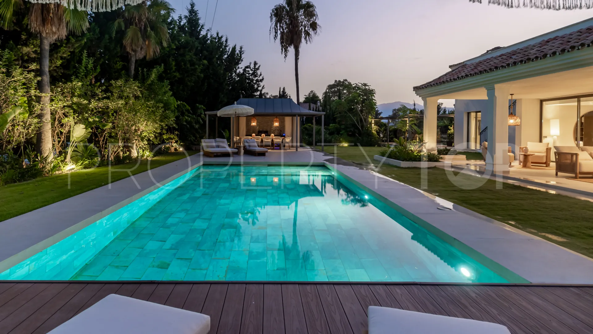 Se vende villa en Atalaya Golf