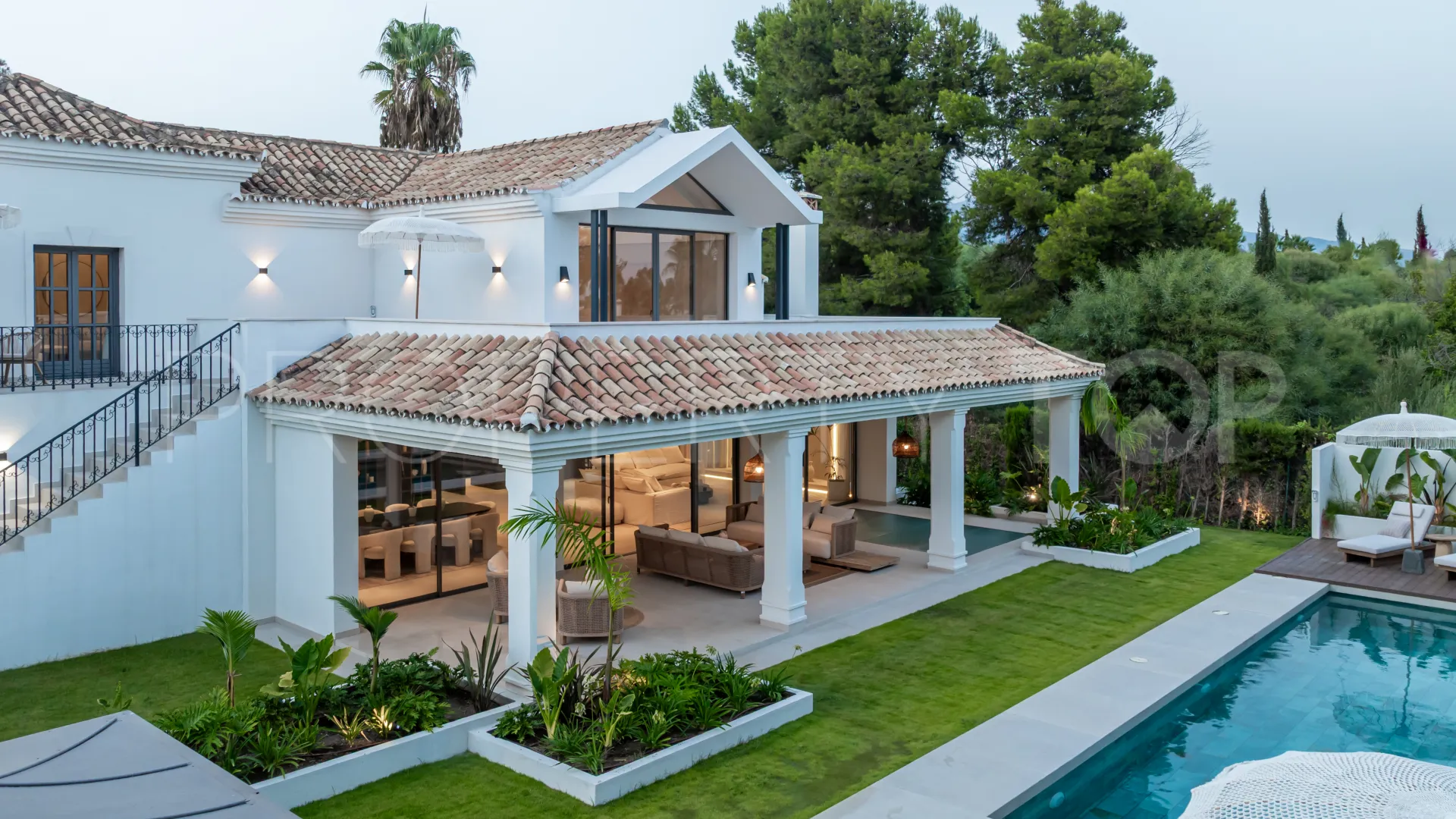 Se vende villa en Atalaya Golf