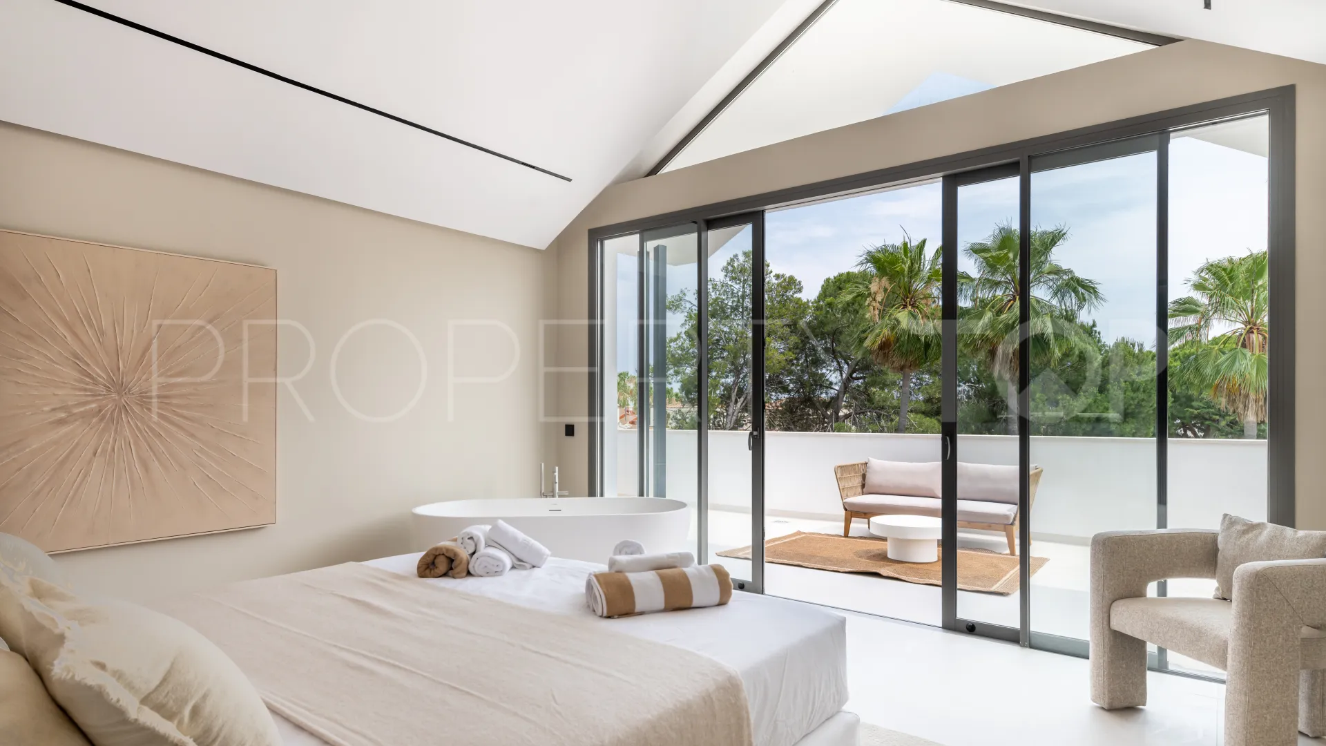Se vende villa en Atalaya Golf