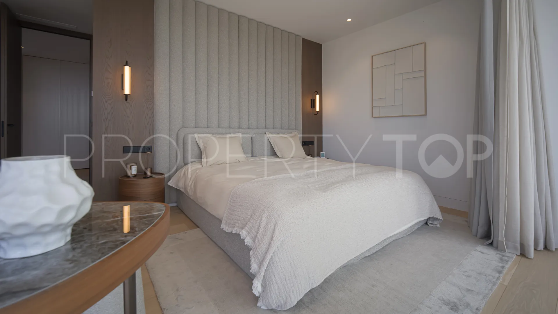 For sale Marbesa villa with 4 bedrooms