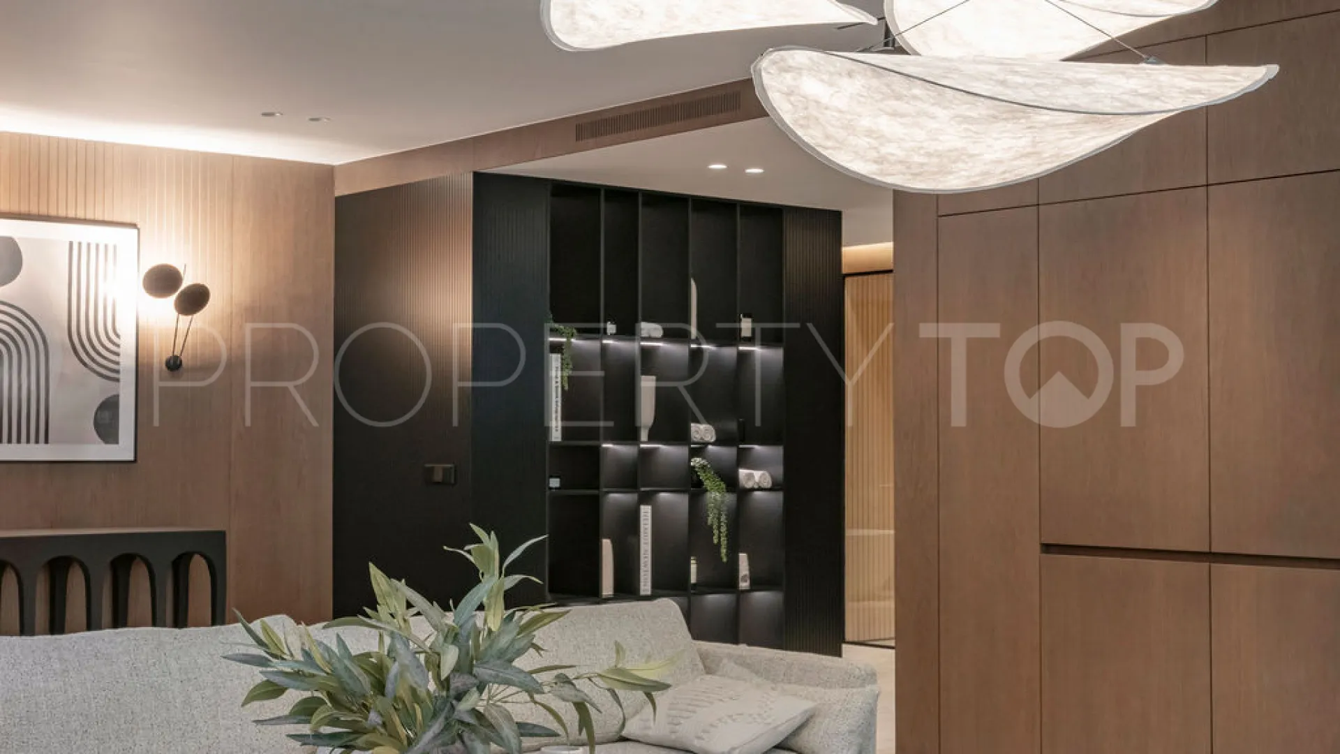 For sale Marbesa villa with 4 bedrooms