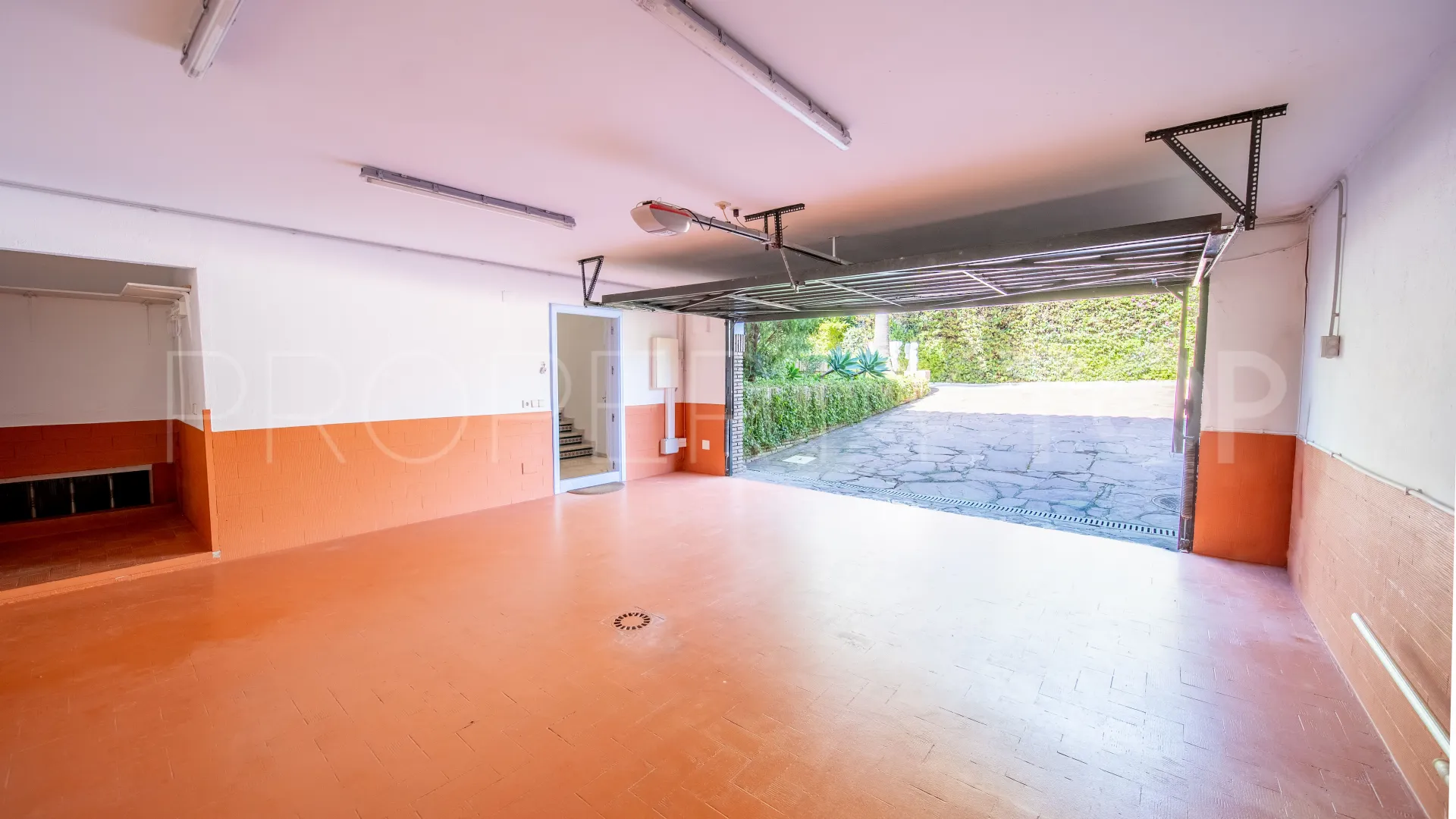 Villa en venta de 6 dormitorios en Los Monteros Playa