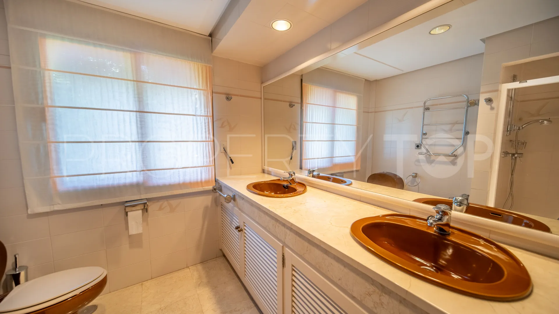 Villa en venta de 6 dormitorios en Los Monteros Playa