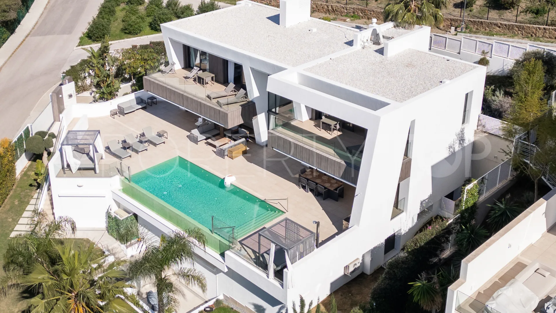 Villa a la venta con 6 dormitorios en El Paraiso