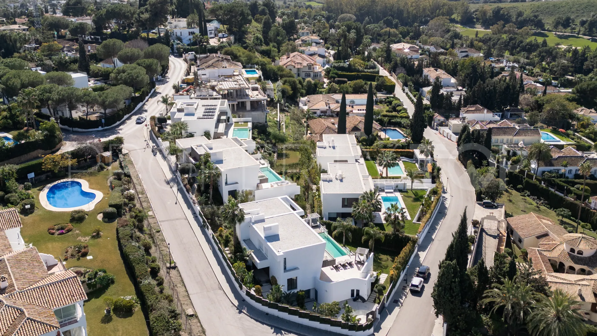 Villa a la venta con 6 dormitorios en El Paraiso