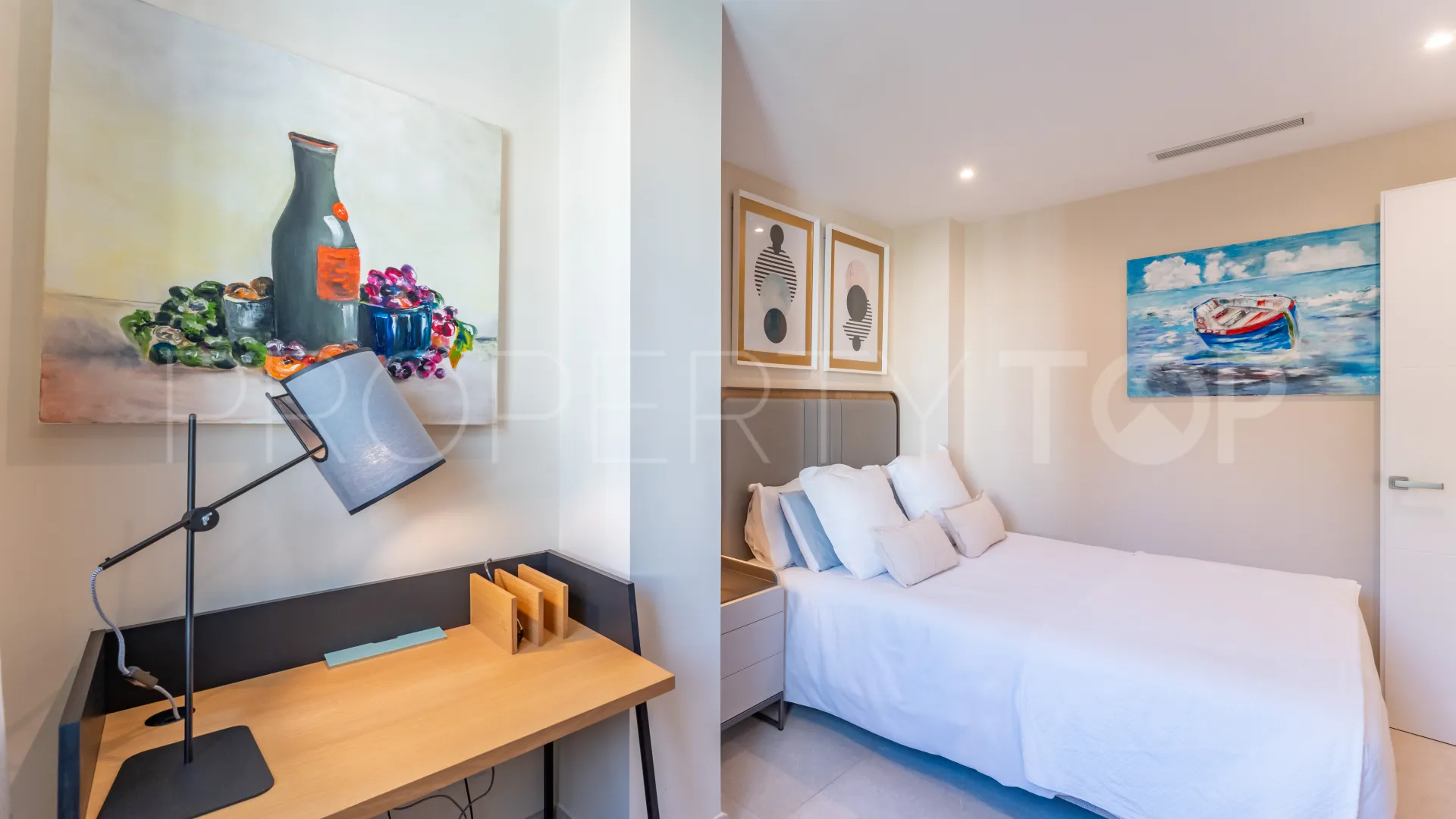 For sale apartment with 3 bedrooms in Las Dunas Park