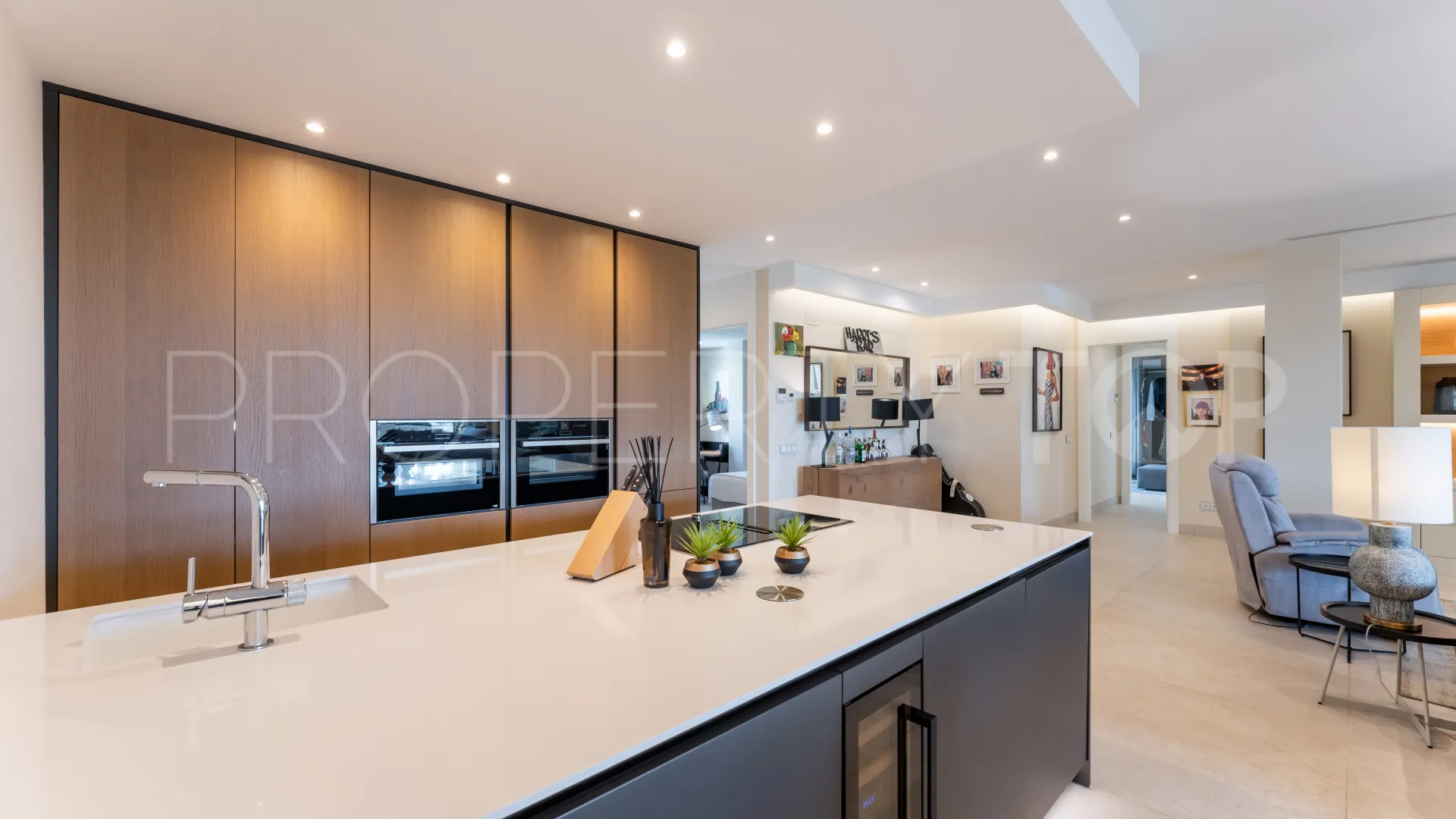 For sale apartment with 3 bedrooms in Las Dunas Park