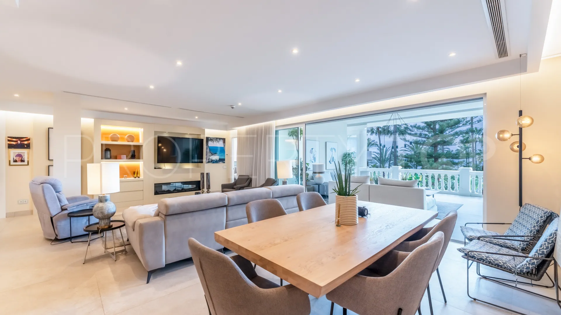 For sale apartment with 3 bedrooms in Las Dunas Park