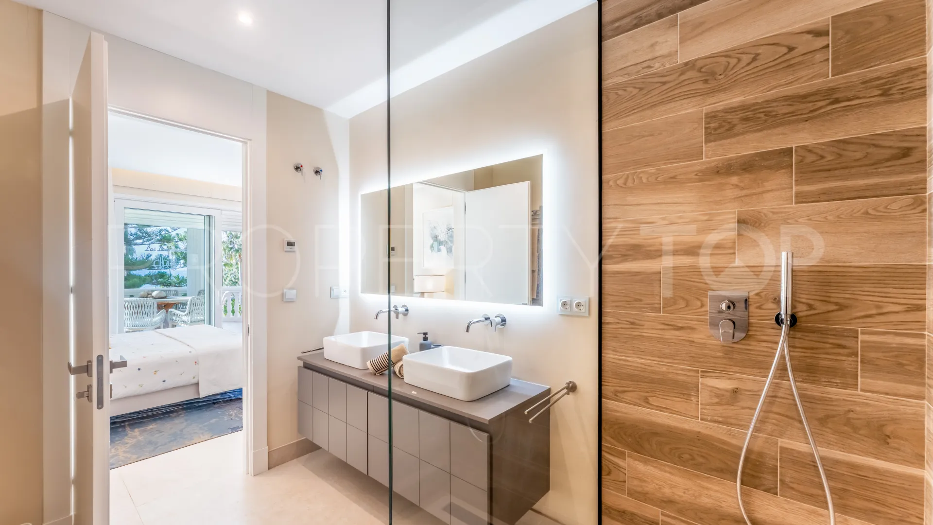 For sale apartment with 3 bedrooms in Las Dunas Park