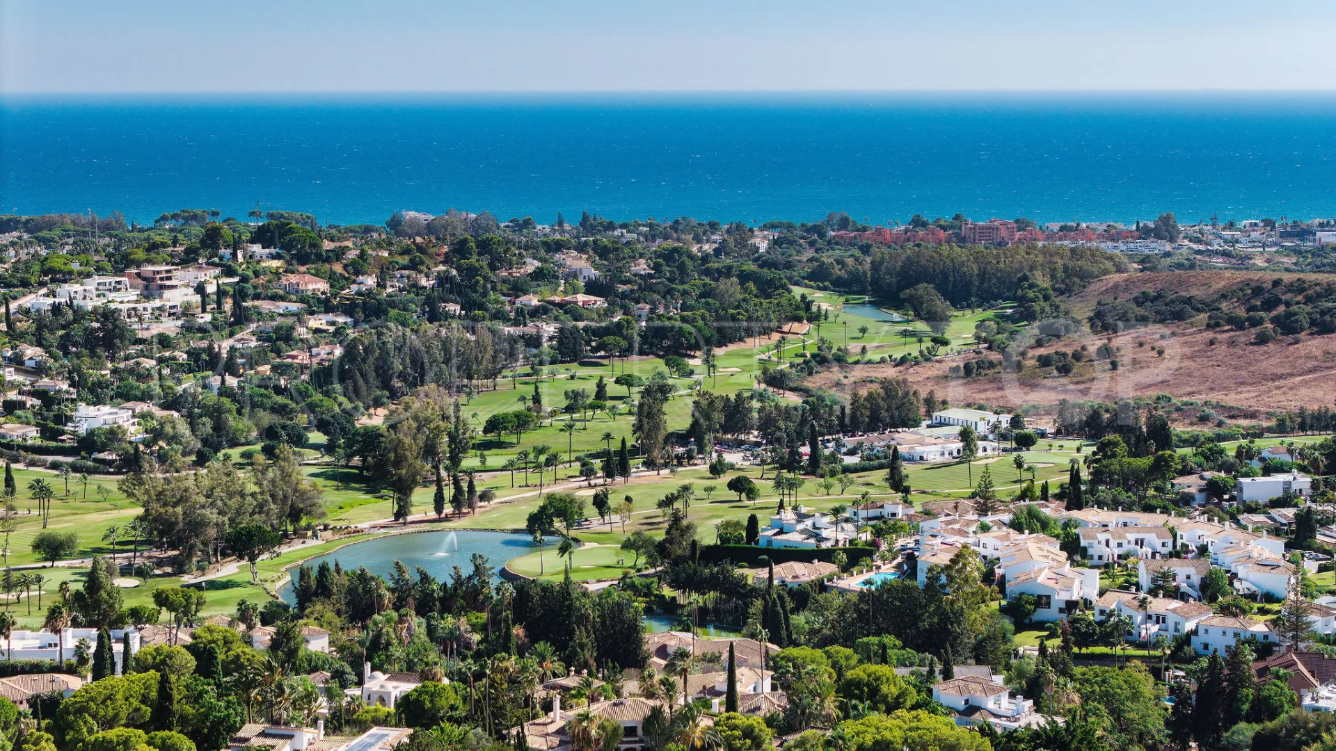 Comprar villa en Paraiso Alto