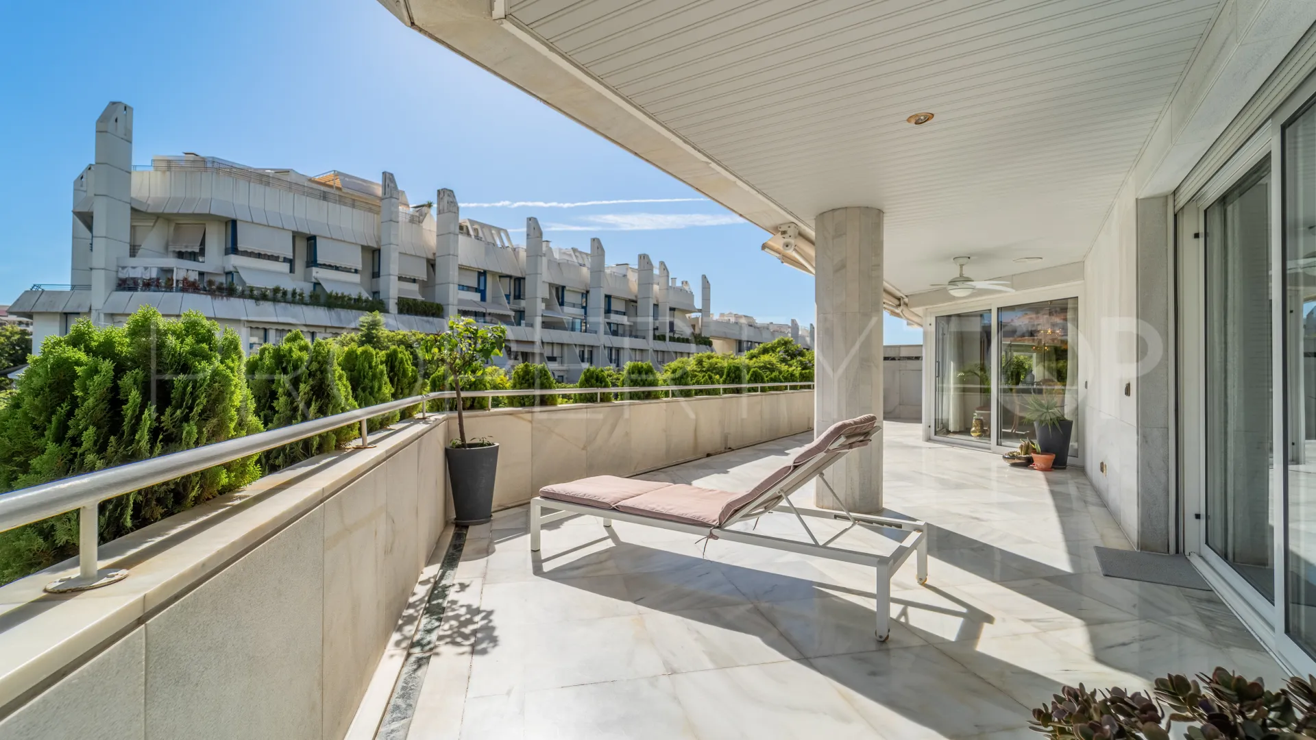 Apartamento a la venta en Cipreses del Mar