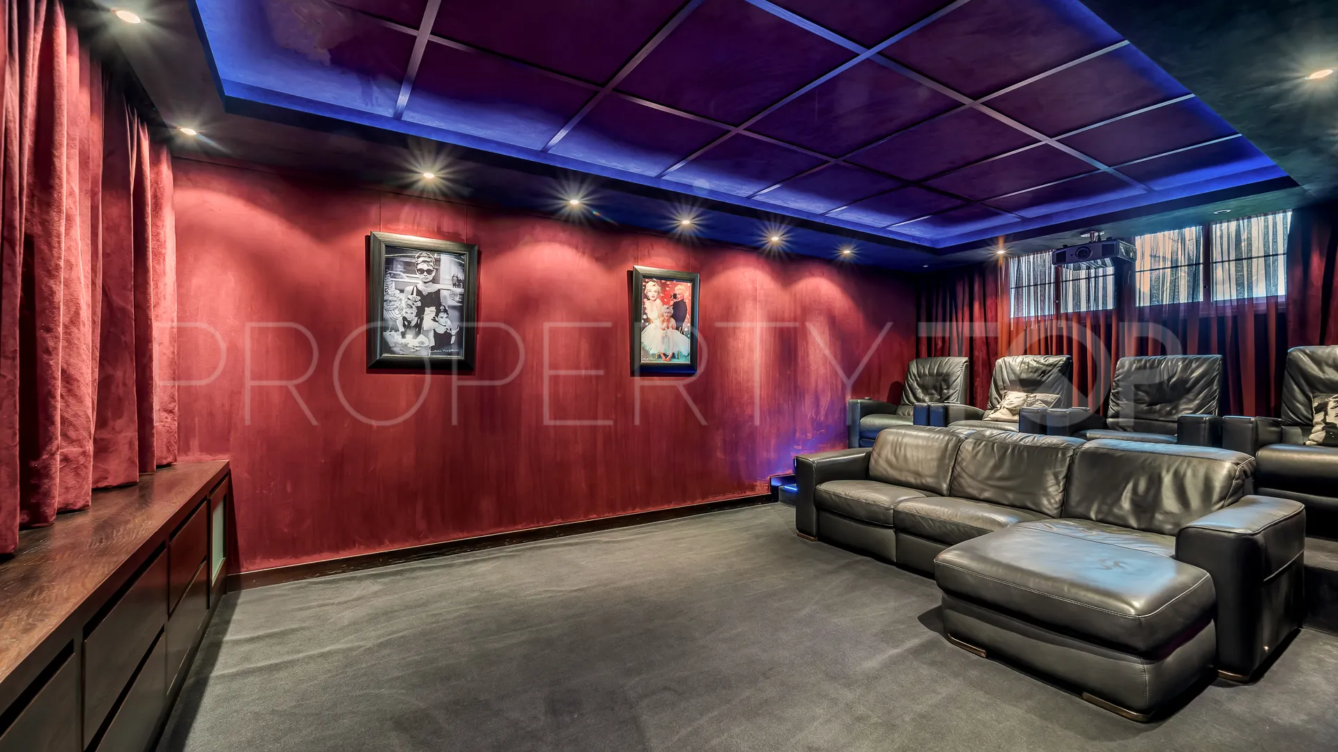 Villa for sale in Marbella Golden Mile