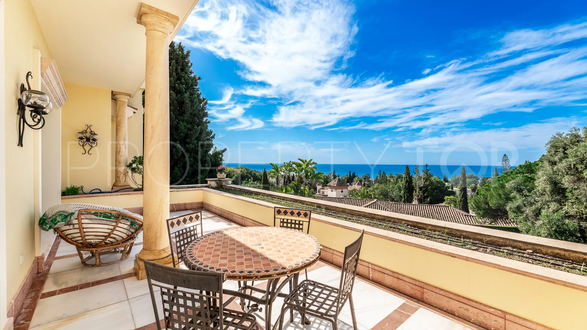 Villa for sale in Marbella Golden Mile
